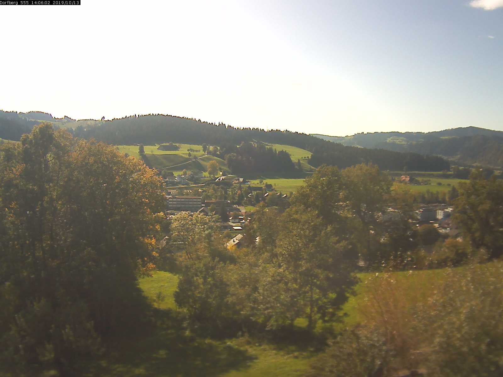 Webcam-Bild: Aussicht vom Dorfberg in Langnau 20191013-140601