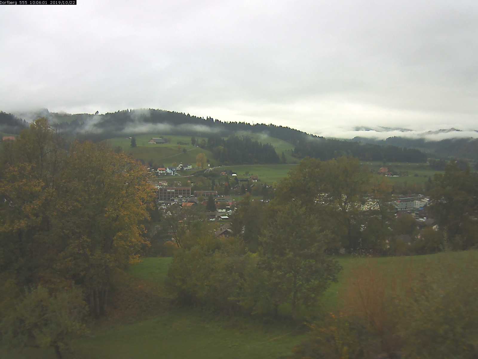 Webcam-Bild: Aussicht vom Dorfberg in Langnau 20191022-100601