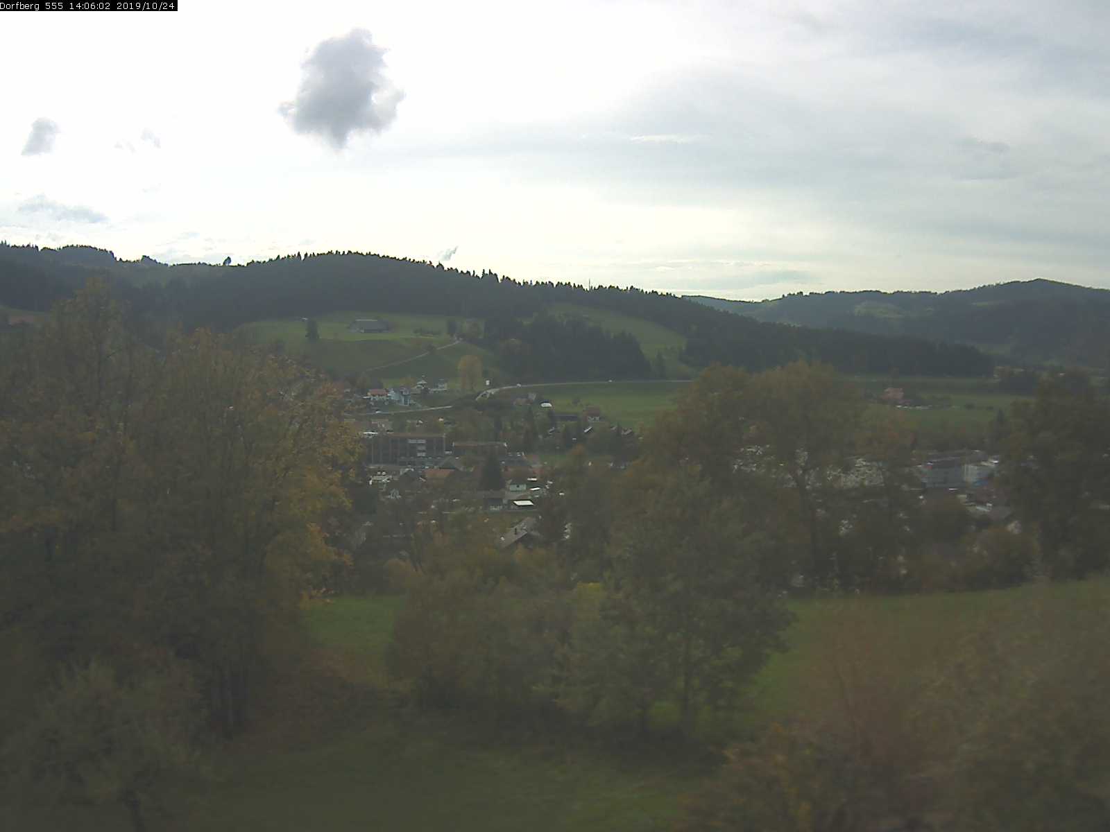 Webcam-Bild: Aussicht vom Dorfberg in Langnau 20191024-140601