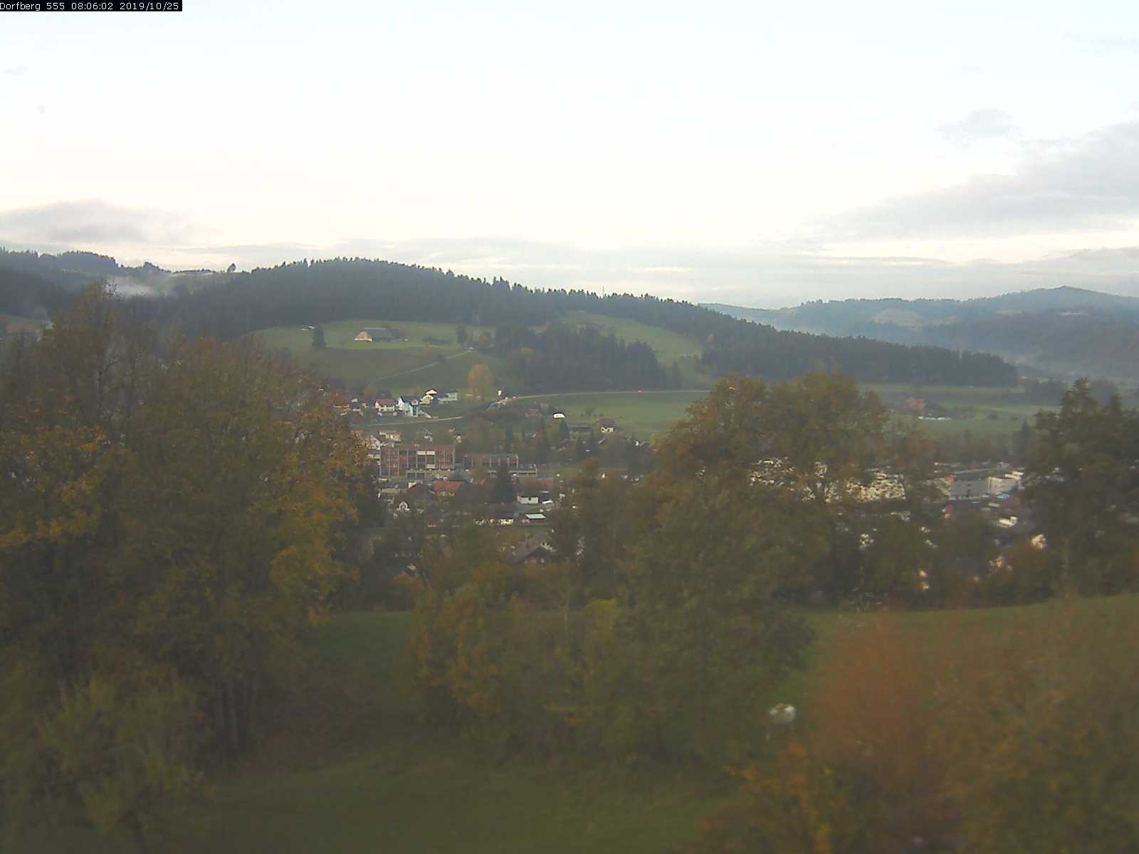 Webcam-Bild: Aussicht vom Dorfberg in Langnau 20191025-080601