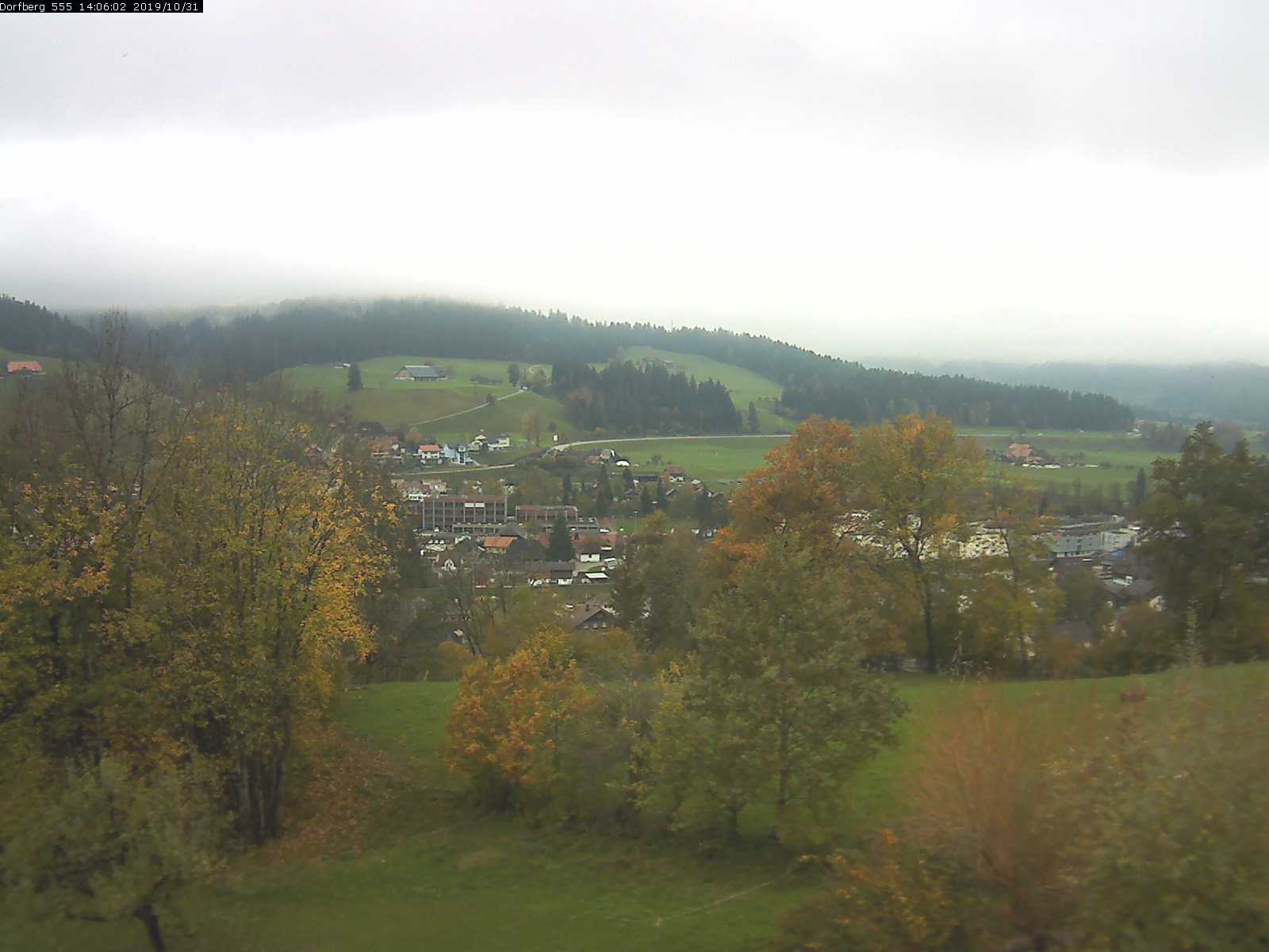 Webcam-Bild: Aussicht vom Dorfberg in Langnau 20191031-140601