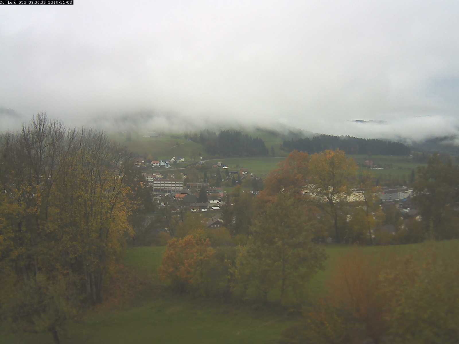 Webcam-Bild: Aussicht vom Dorfberg in Langnau 20191103-080602