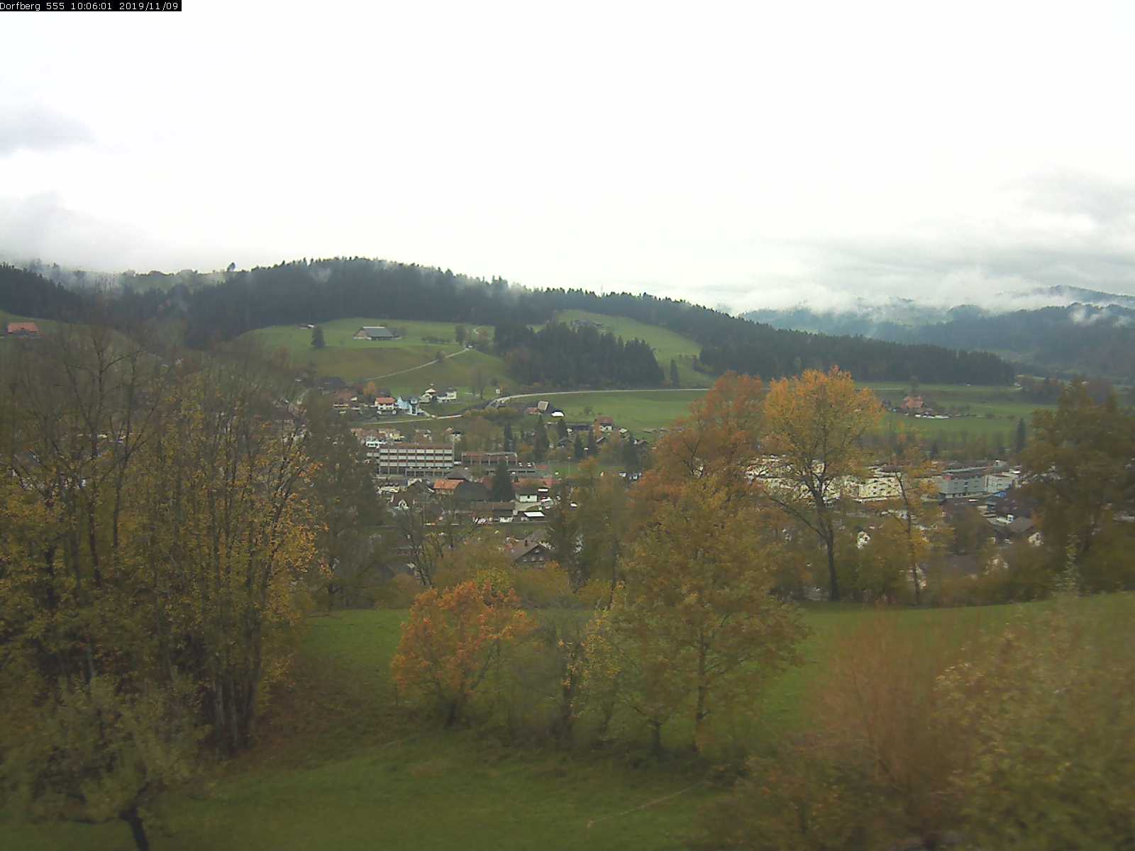 Webcam-Bild: Aussicht vom Dorfberg in Langnau 20191109-100601