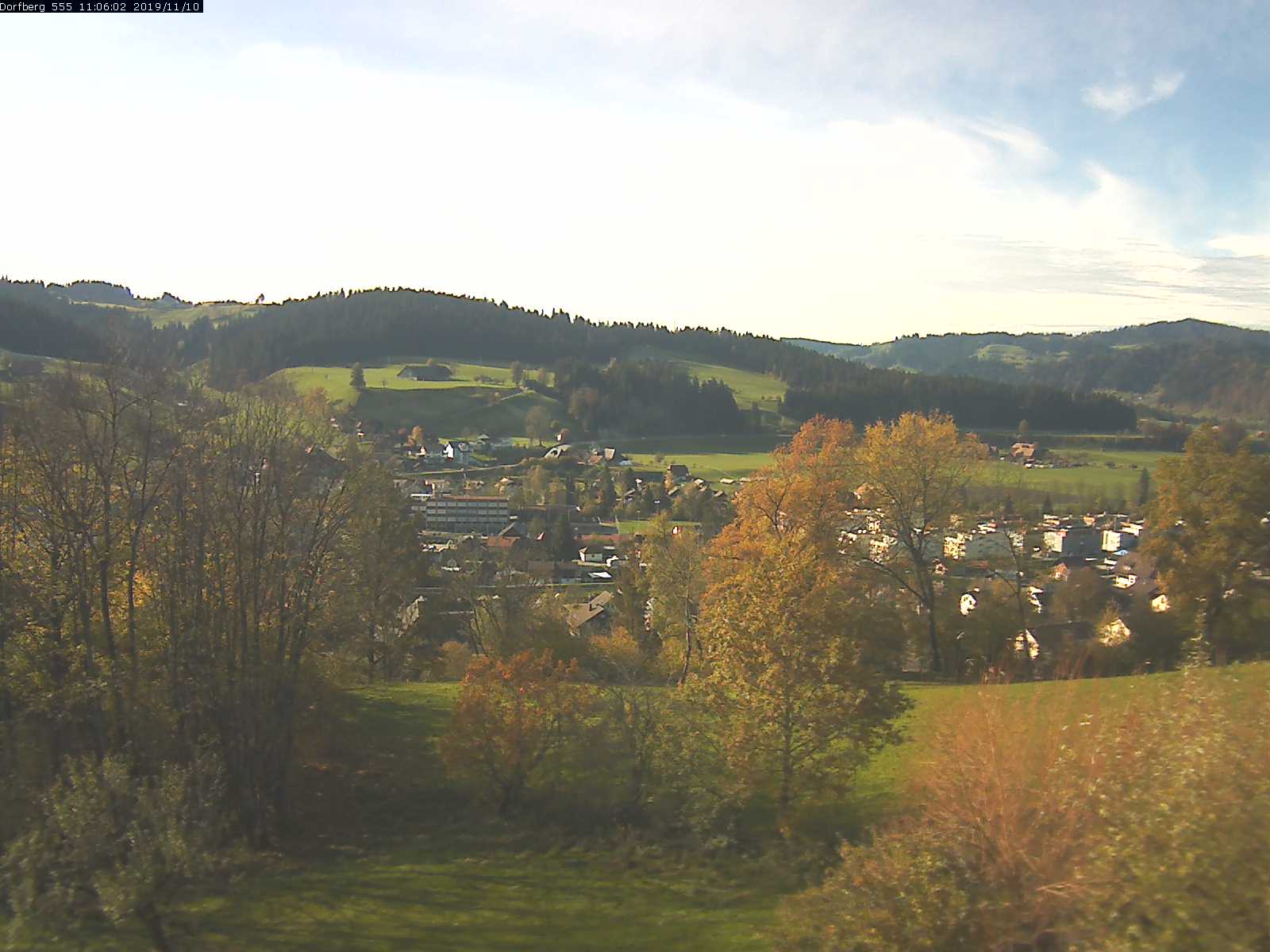 Webcam-Bild: Aussicht vom Dorfberg in Langnau 20191110-110601