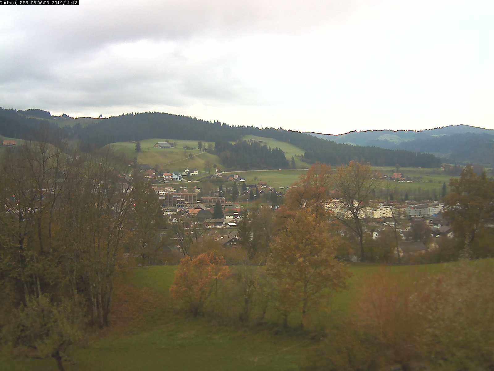 Webcam-Bild: Aussicht vom Dorfberg in Langnau 20191113-080601