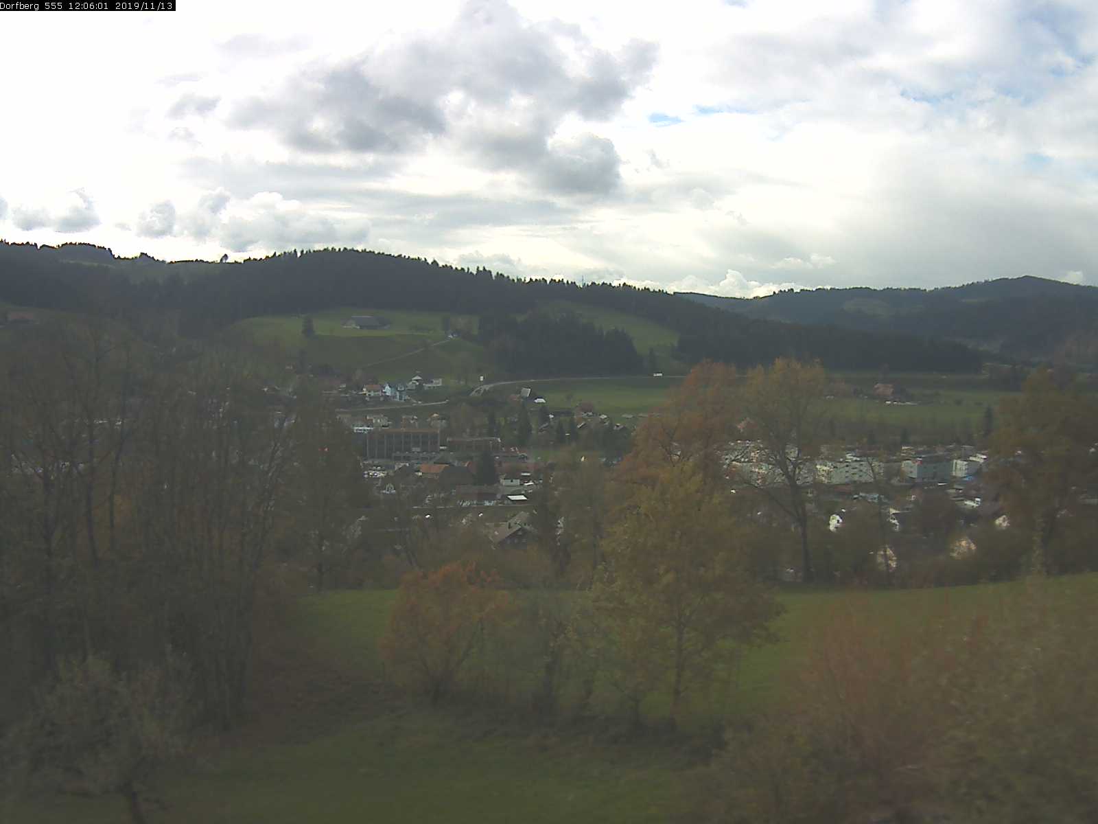 Webcam-Bild: Aussicht vom Dorfberg in Langnau 20191113-120601