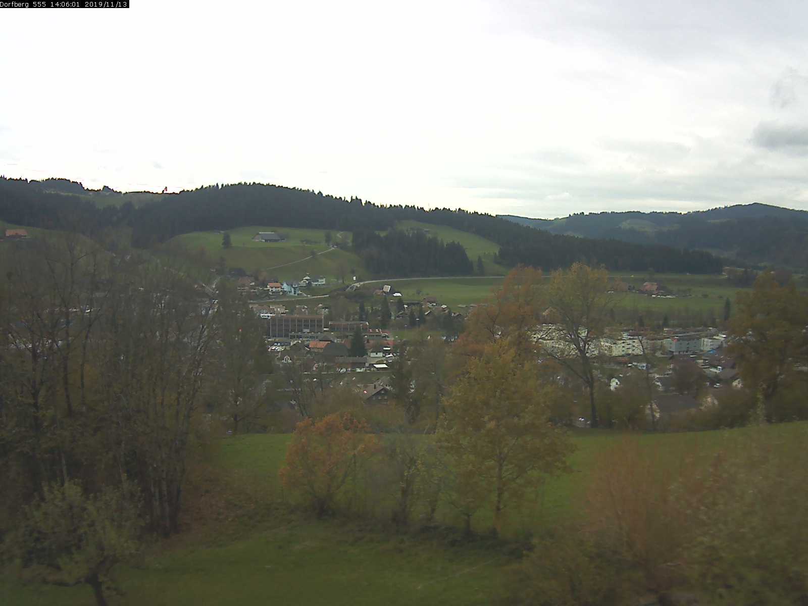 Webcam-Bild: Aussicht vom Dorfberg in Langnau 20191113-140601