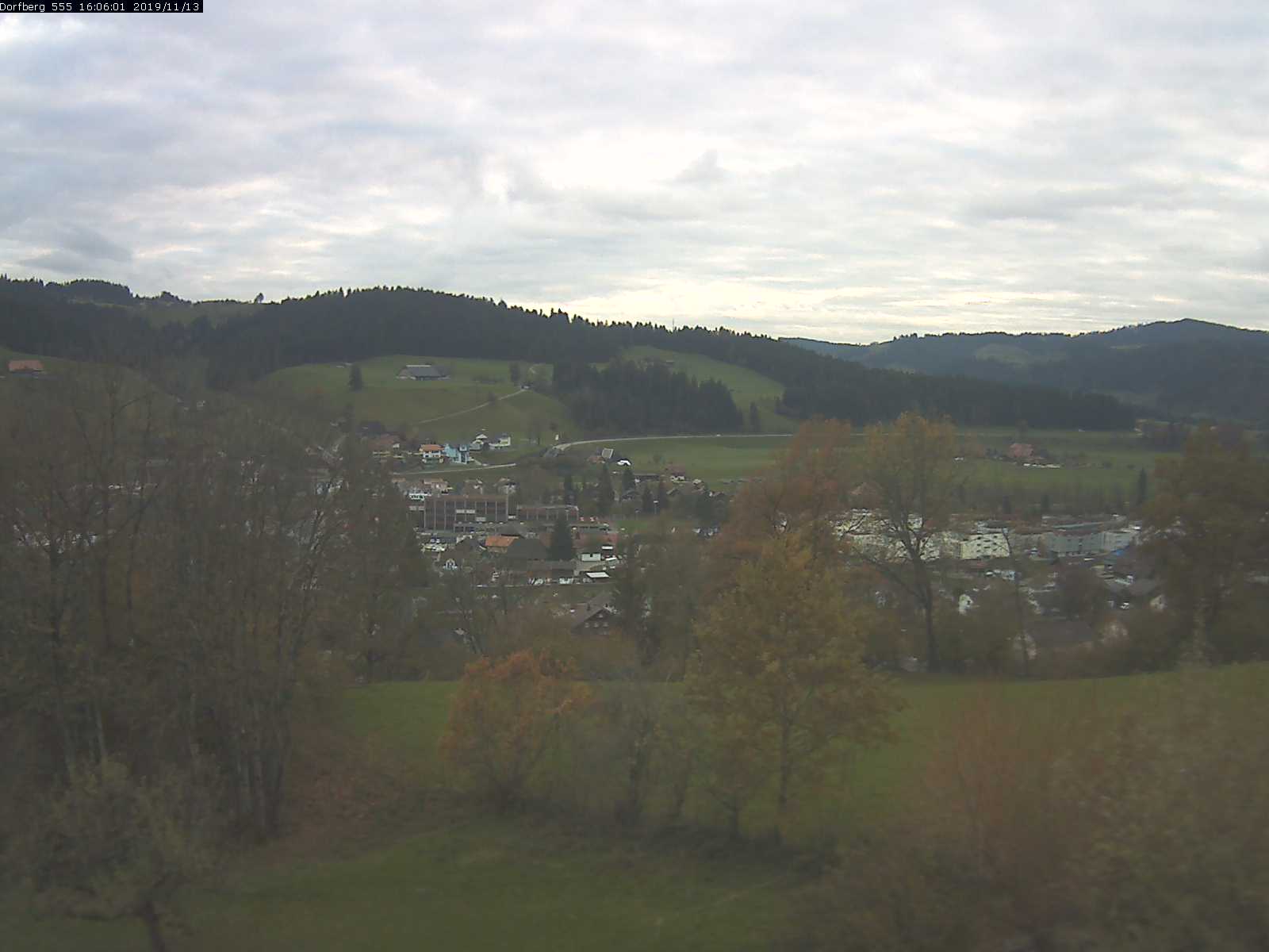 Webcam-Bild: Aussicht vom Dorfberg in Langnau 20191113-160601
