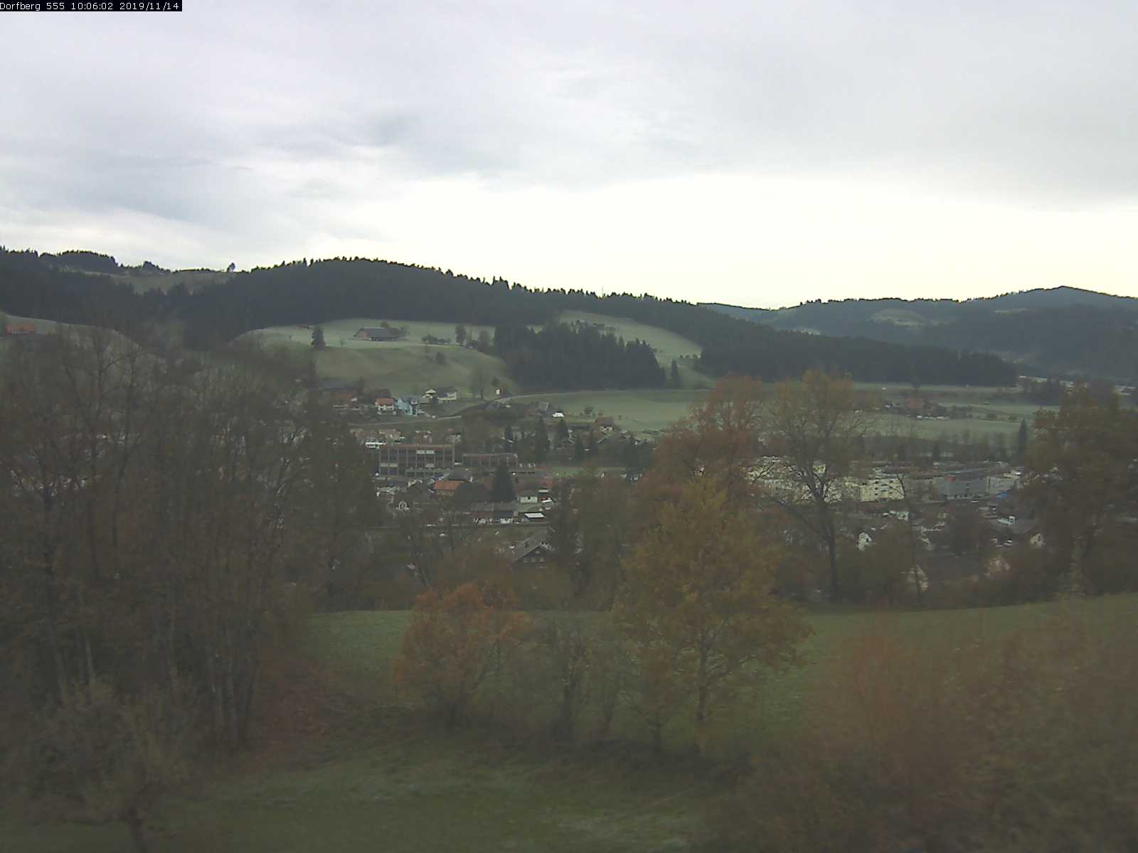 Webcam-Bild: Aussicht vom Dorfberg in Langnau 20191114-100601