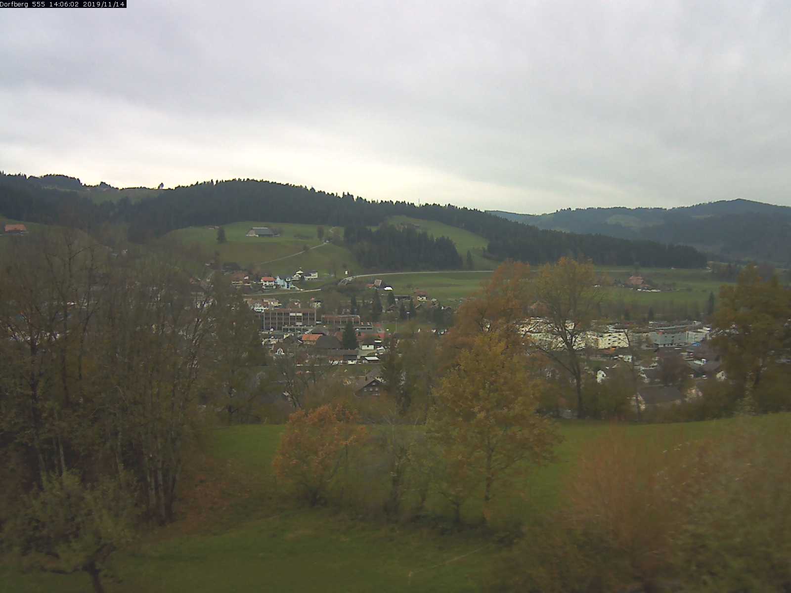 Webcam-Bild: Aussicht vom Dorfberg in Langnau 20191114-140601