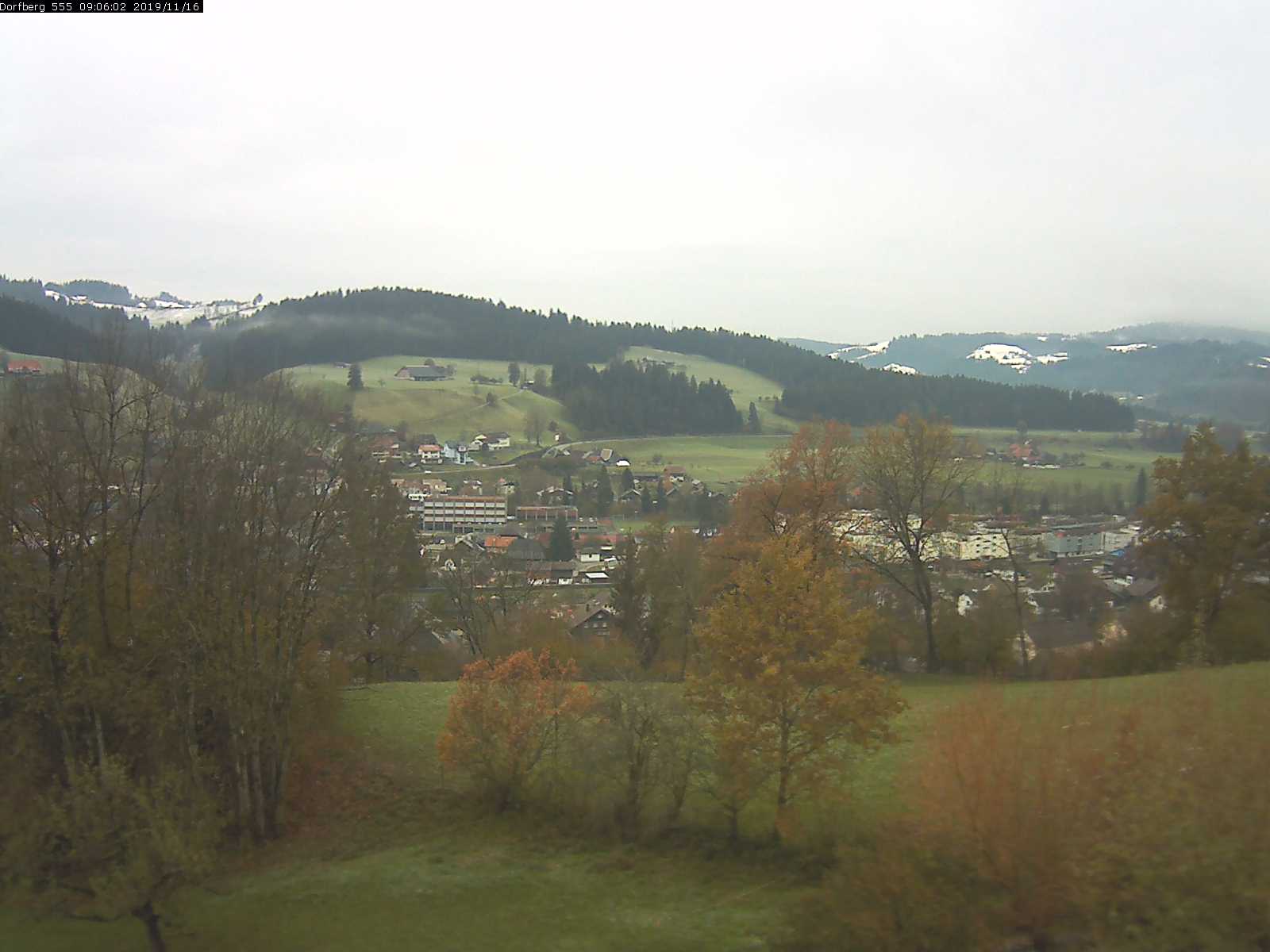 Webcam-Bild: Aussicht vom Dorfberg in Langnau 20191116-090601