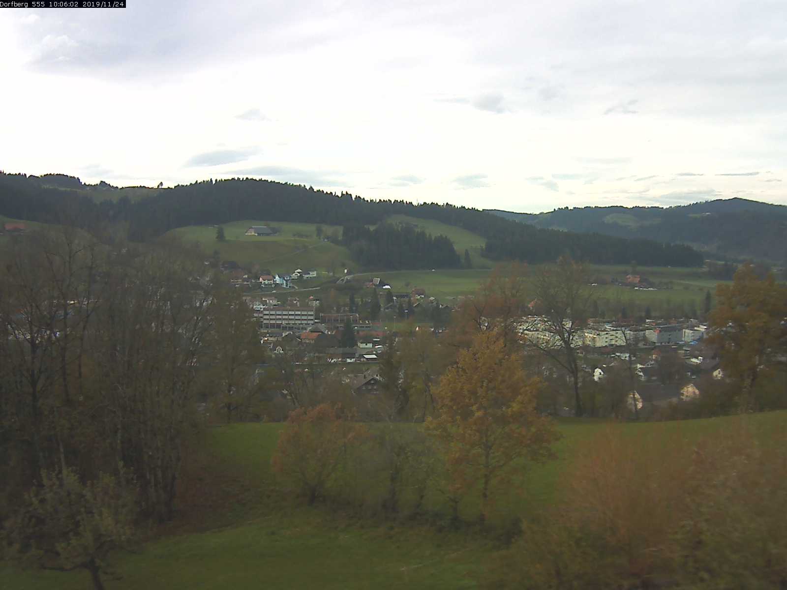 Webcam-Bild: Aussicht vom Dorfberg in Langnau 20191124-100601