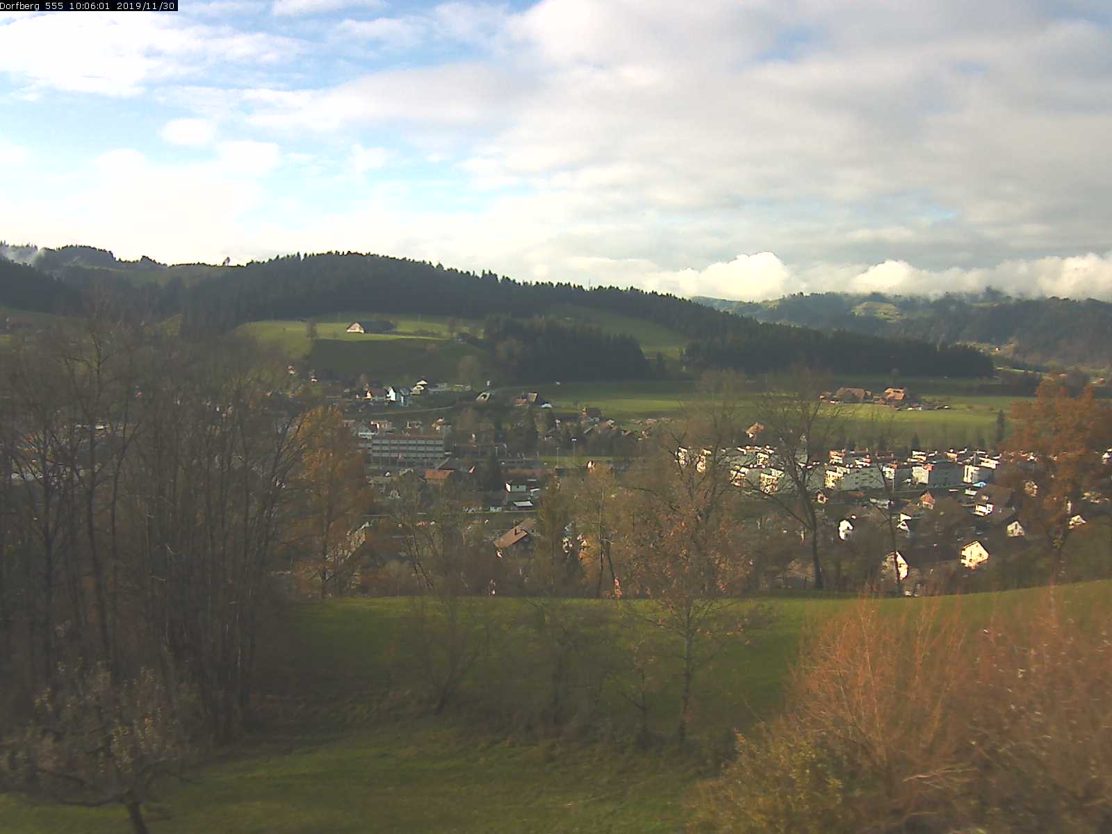 Webcam-Bild: Aussicht vom Dorfberg in Langnau 20191130-100601