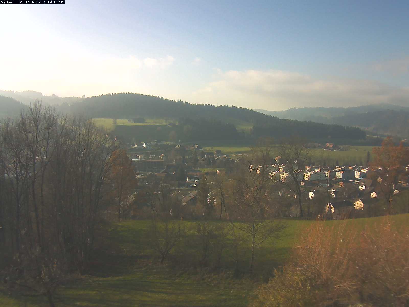 Webcam-Bild: Aussicht vom Dorfberg in Langnau 20191203-110601