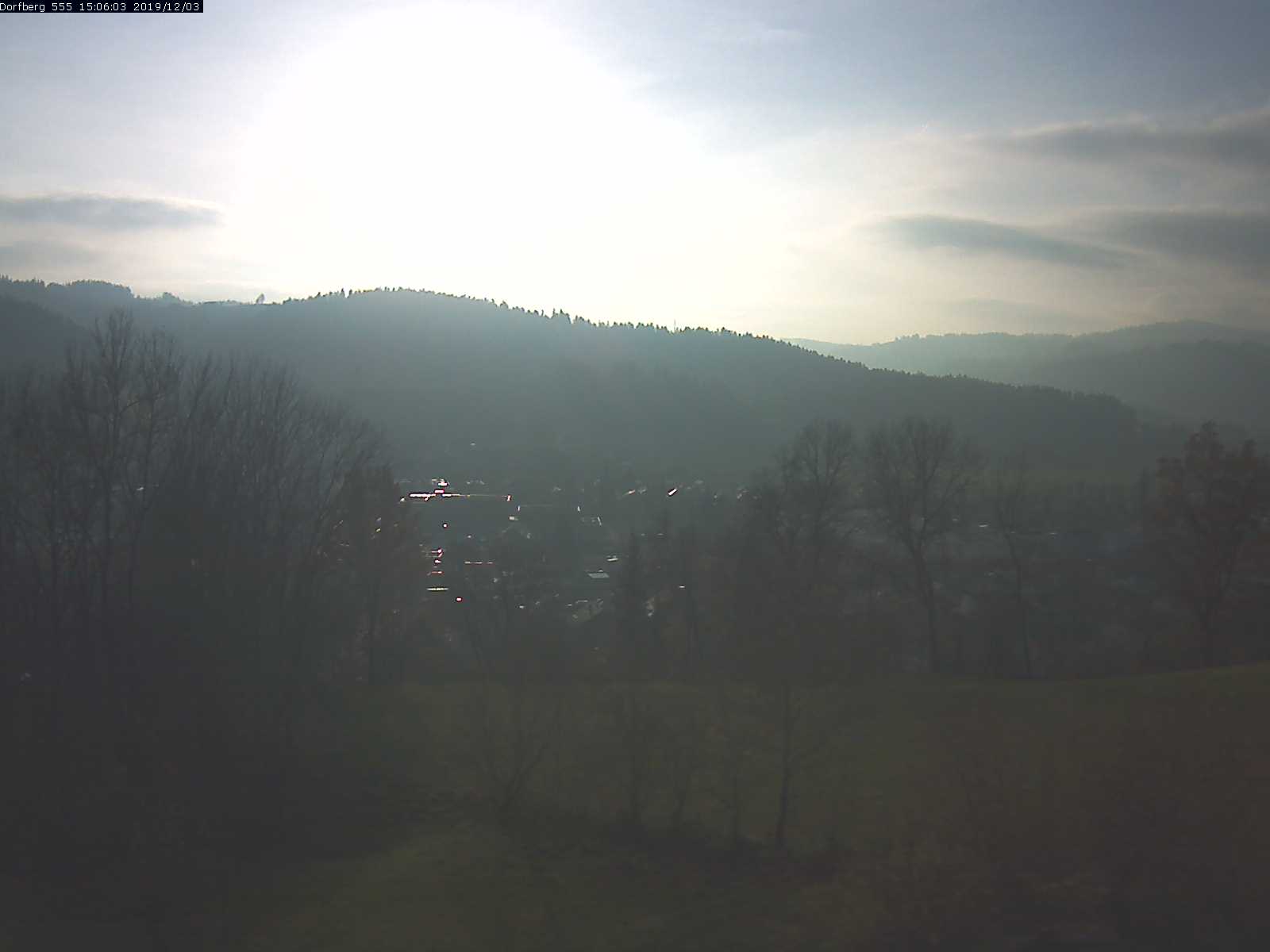 Webcam-Bild: Aussicht vom Dorfberg in Langnau 20191203-150601