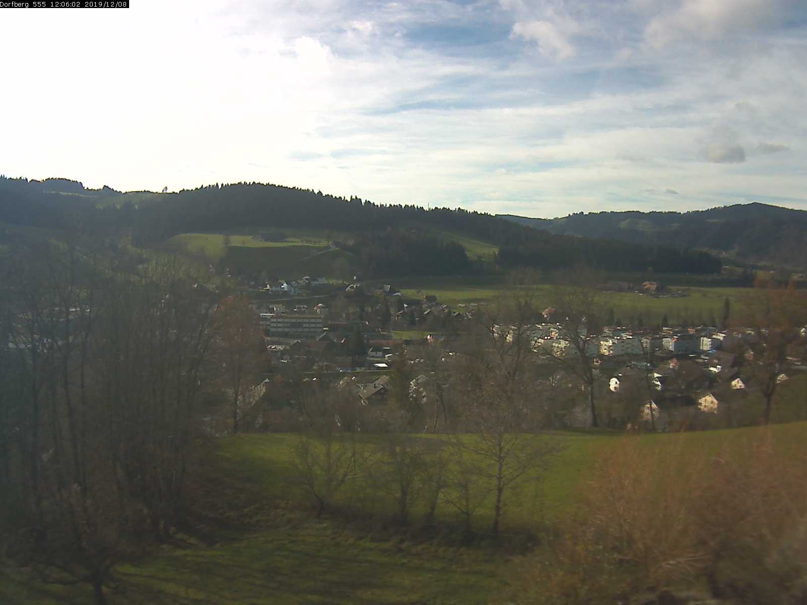 Webcam-Bild: Aussicht vom Dorfberg in Langnau 20191208-120601