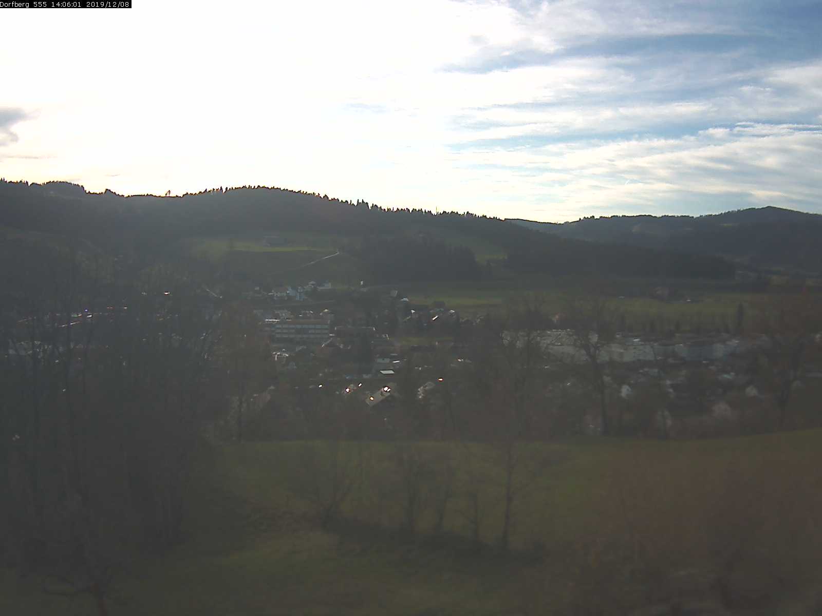 Webcam-Bild: Aussicht vom Dorfberg in Langnau 20191208-140601
