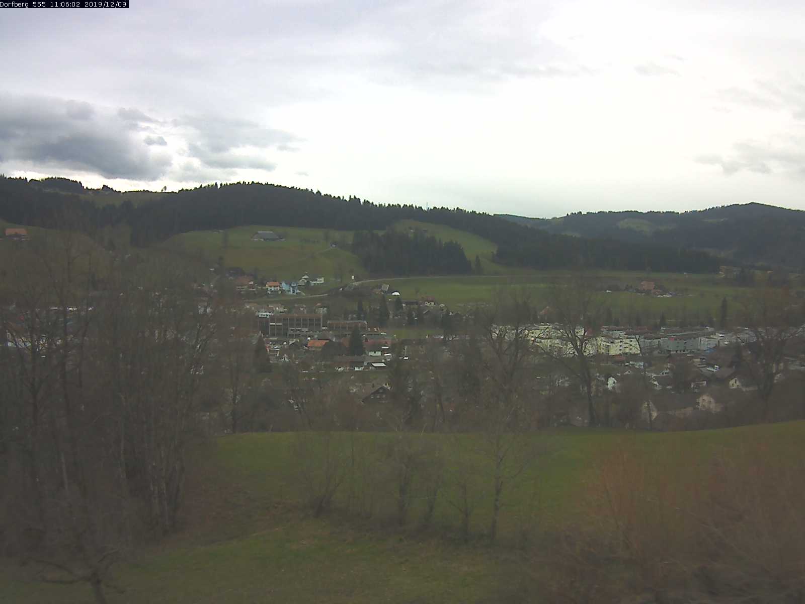 Webcam-Bild: Aussicht vom Dorfberg in Langnau 20191209-110601