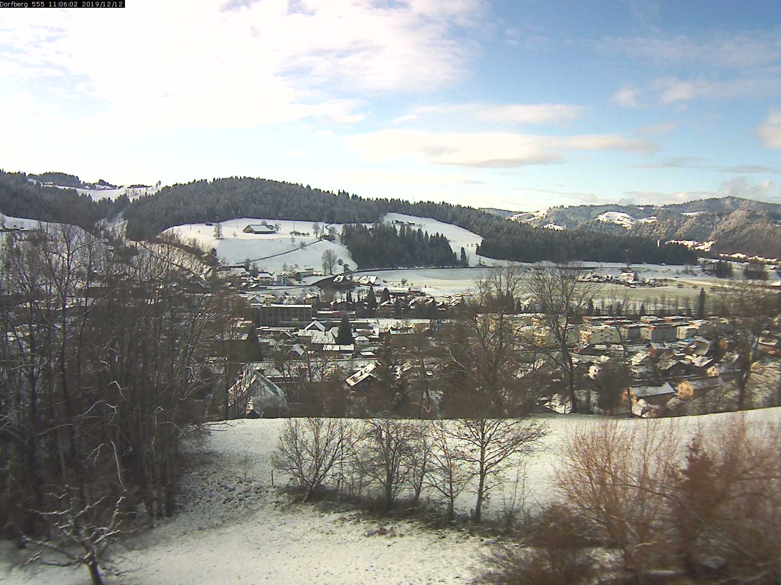 Webcam-Bild: Aussicht vom Dorfberg in Langnau 20191212-110601