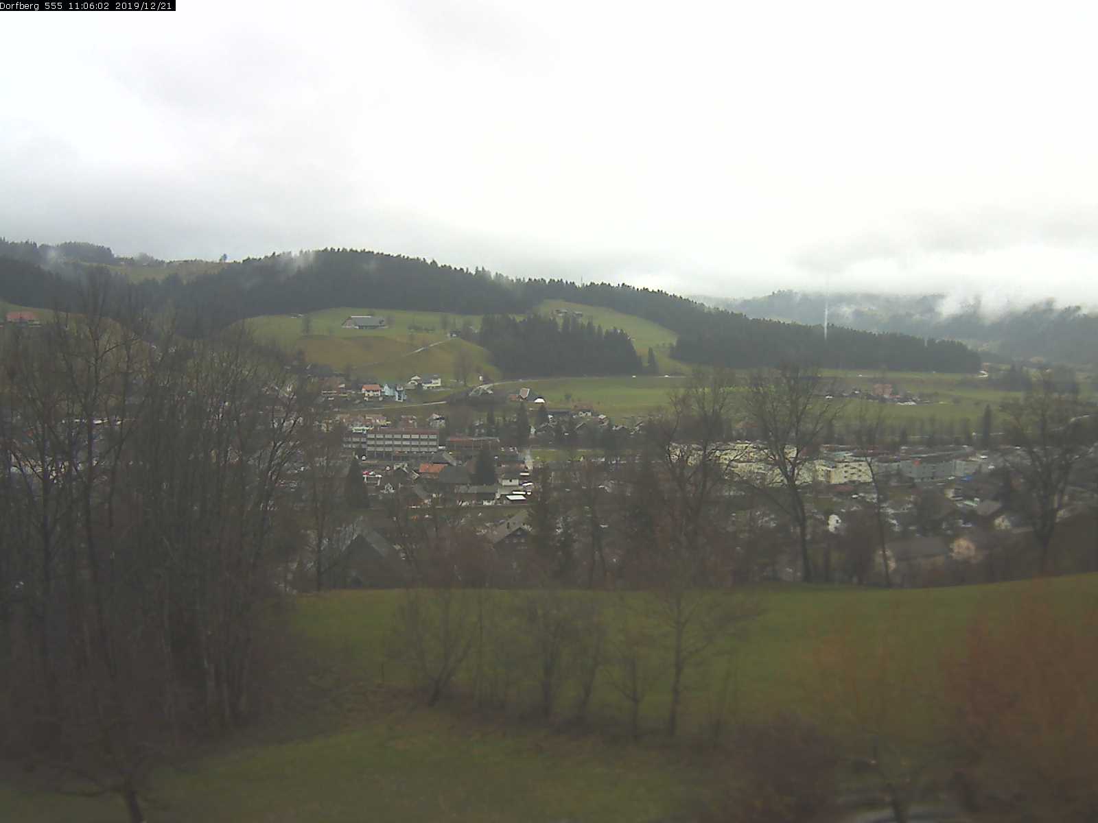 Webcam-Bild: Aussicht vom Dorfberg in Langnau 20191221-110601