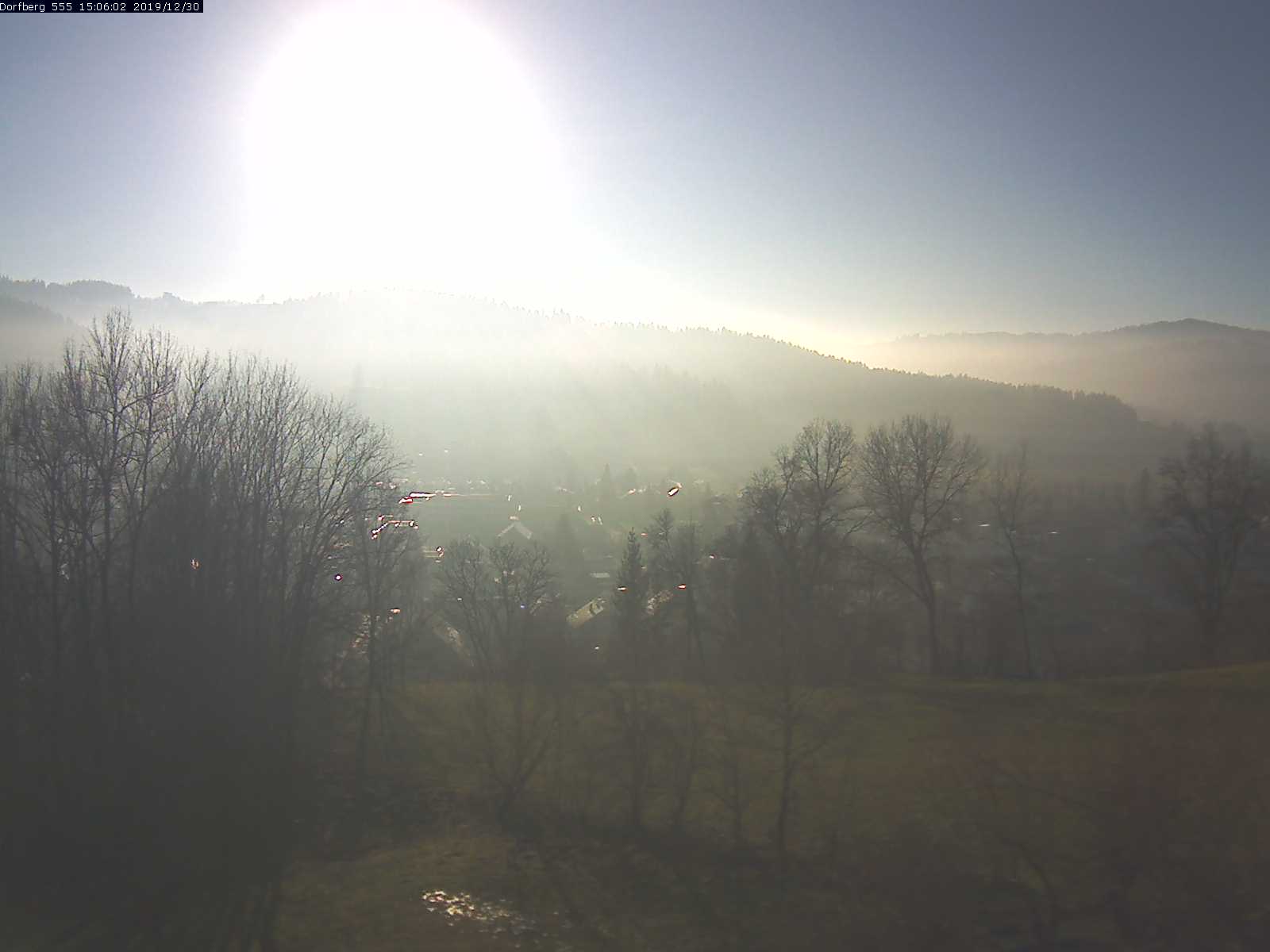 Webcam-Bild: Aussicht vom Dorfberg in Langnau 20191230-150601