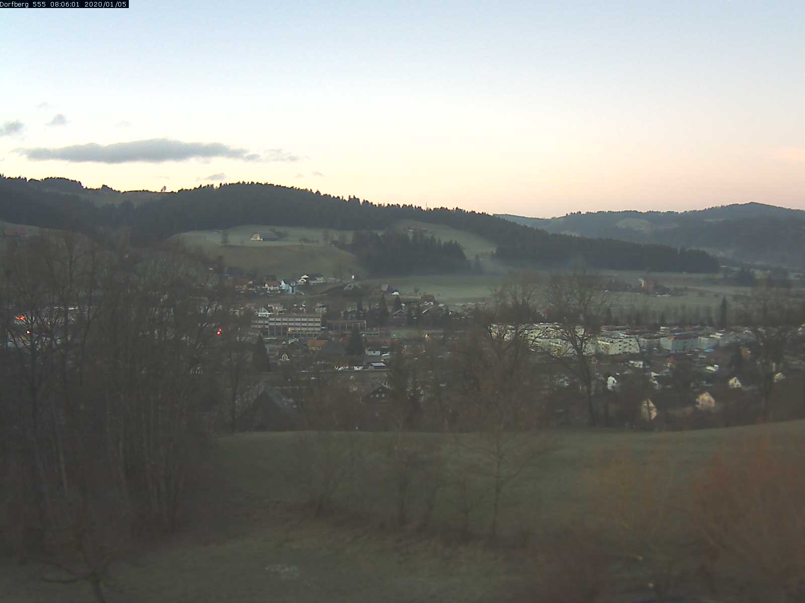Webcam-Bild: Aussicht vom Dorfberg in Langnau 20200105-080601