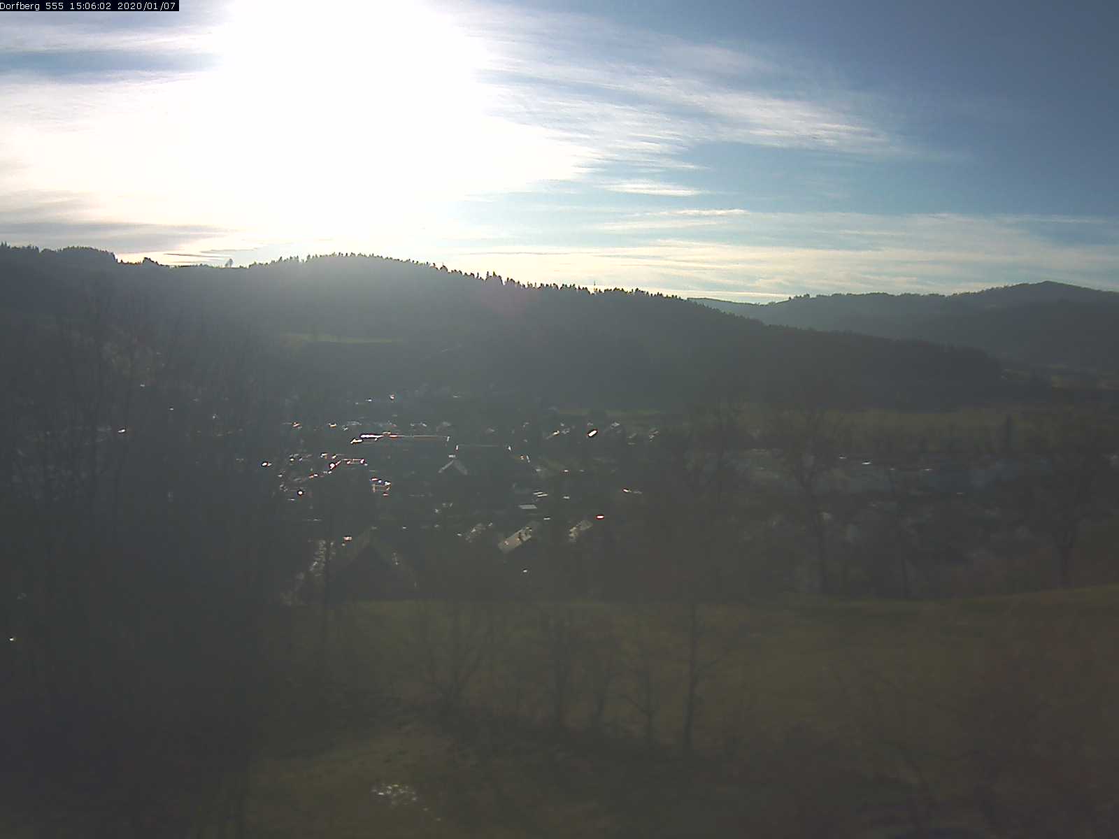 Webcam-Bild: Aussicht vom Dorfberg in Langnau 20200107-150601