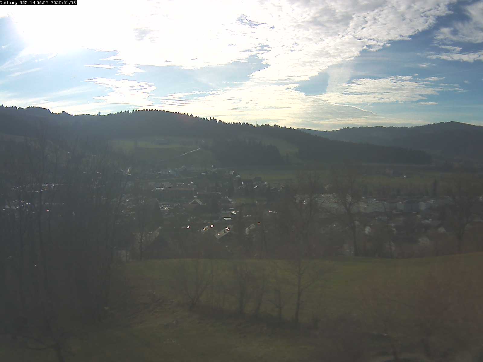 Webcam-Bild: Aussicht vom Dorfberg in Langnau 20200108-140601