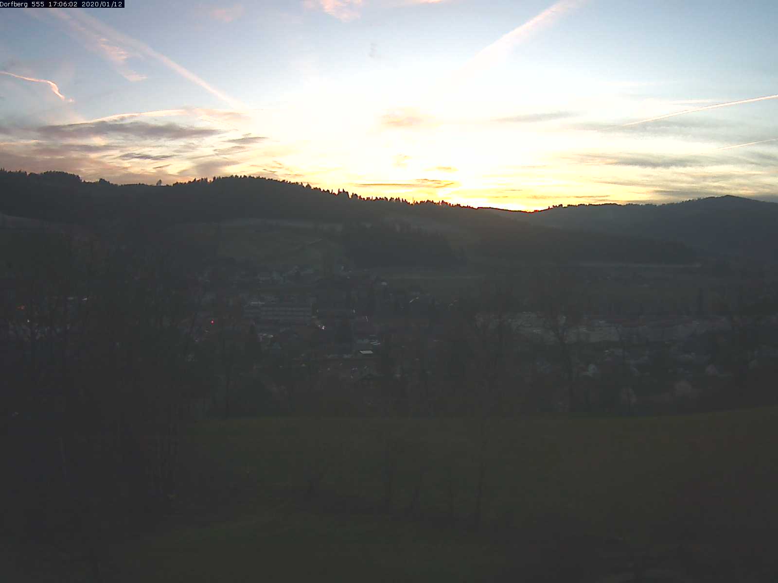 Webcam-Bild: Aussicht vom Dorfberg in Langnau 20200112-170601