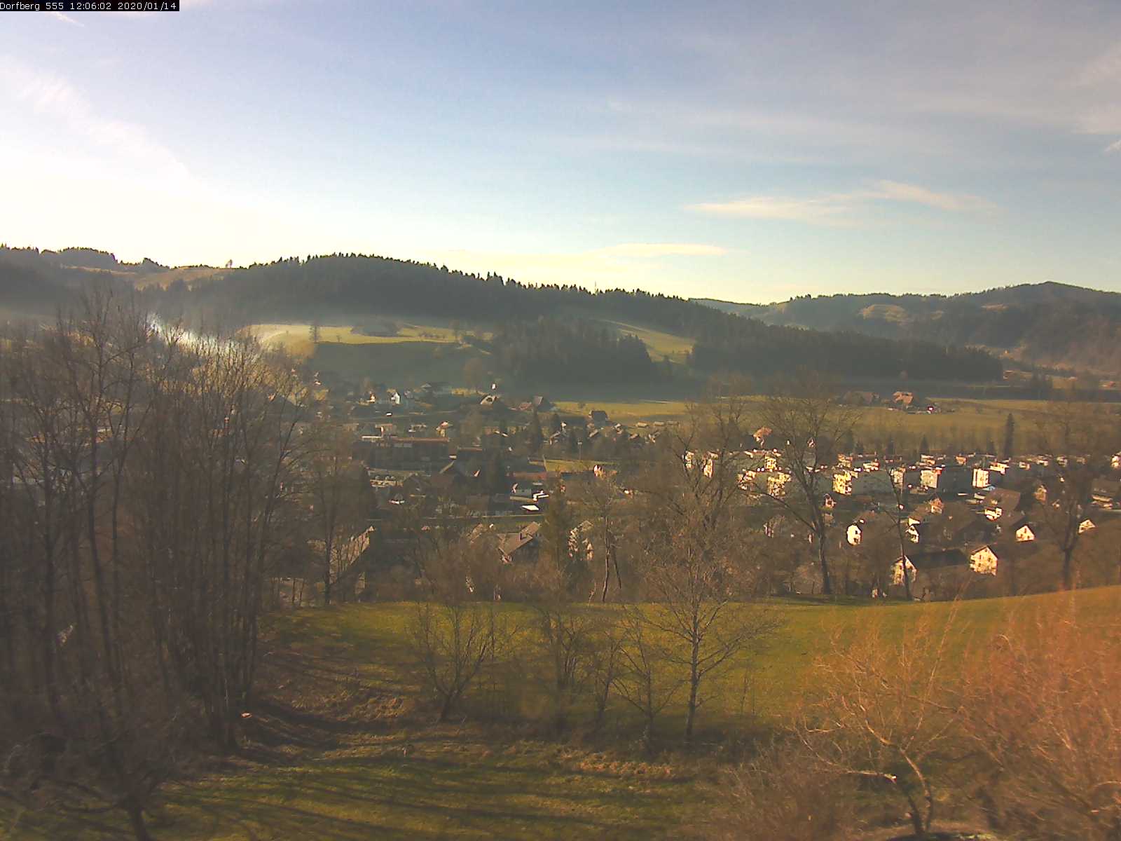 Webcam-Bild: Aussicht vom Dorfberg in Langnau 20200114-120601