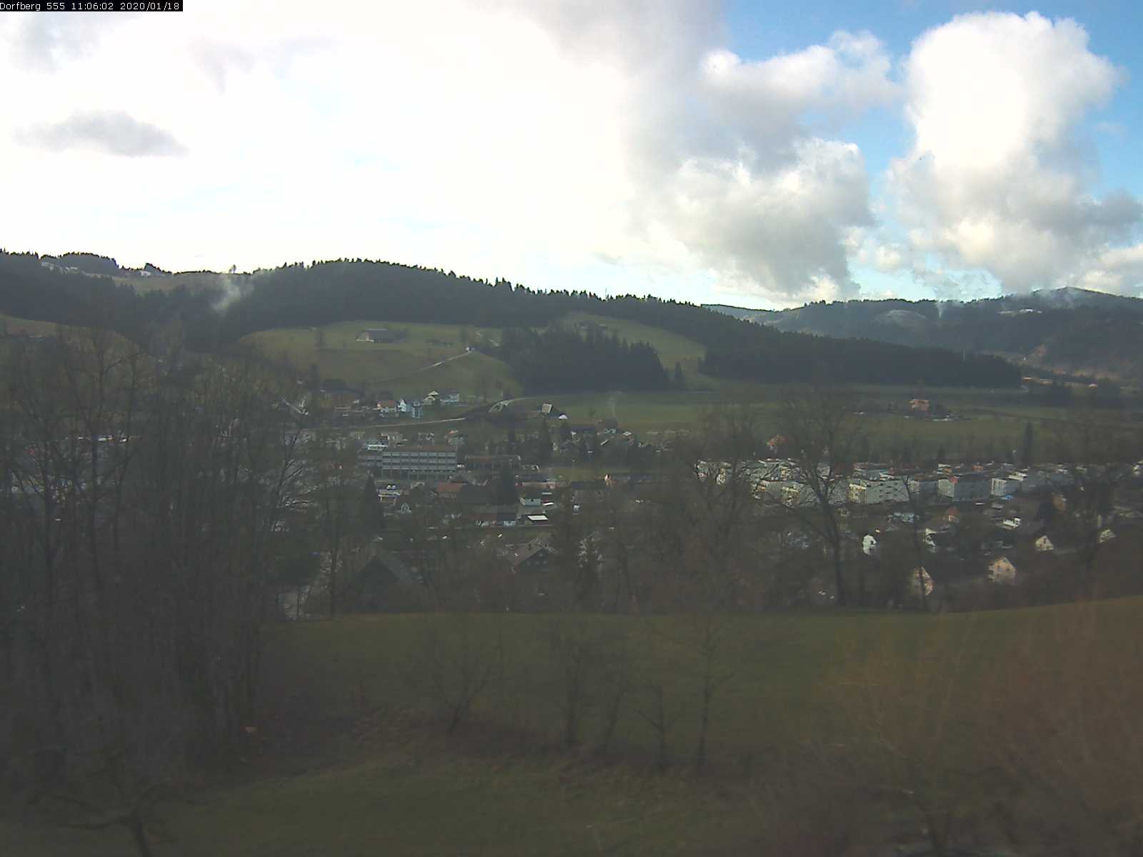 Webcam-Bild: Aussicht vom Dorfberg in Langnau 20200118-110601