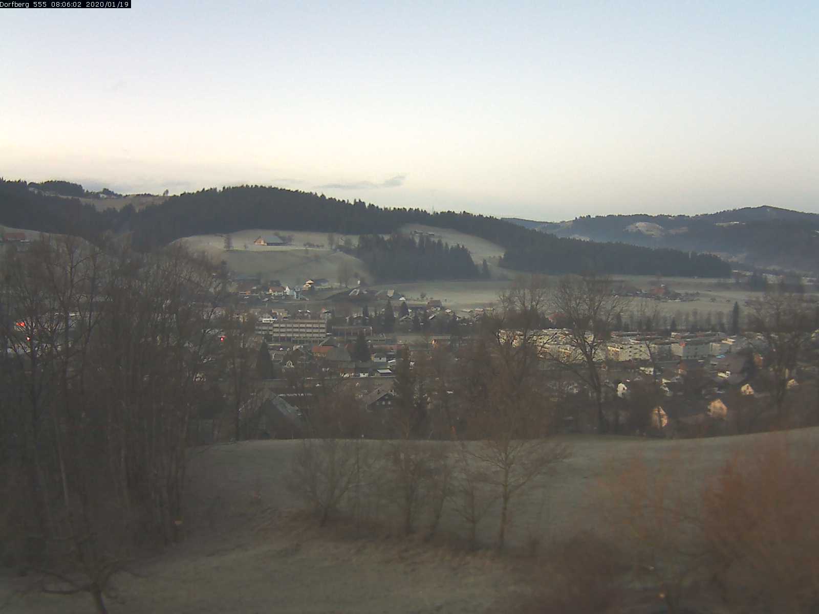 Webcam-Bild: Aussicht vom Dorfberg in Langnau 20200119-080601