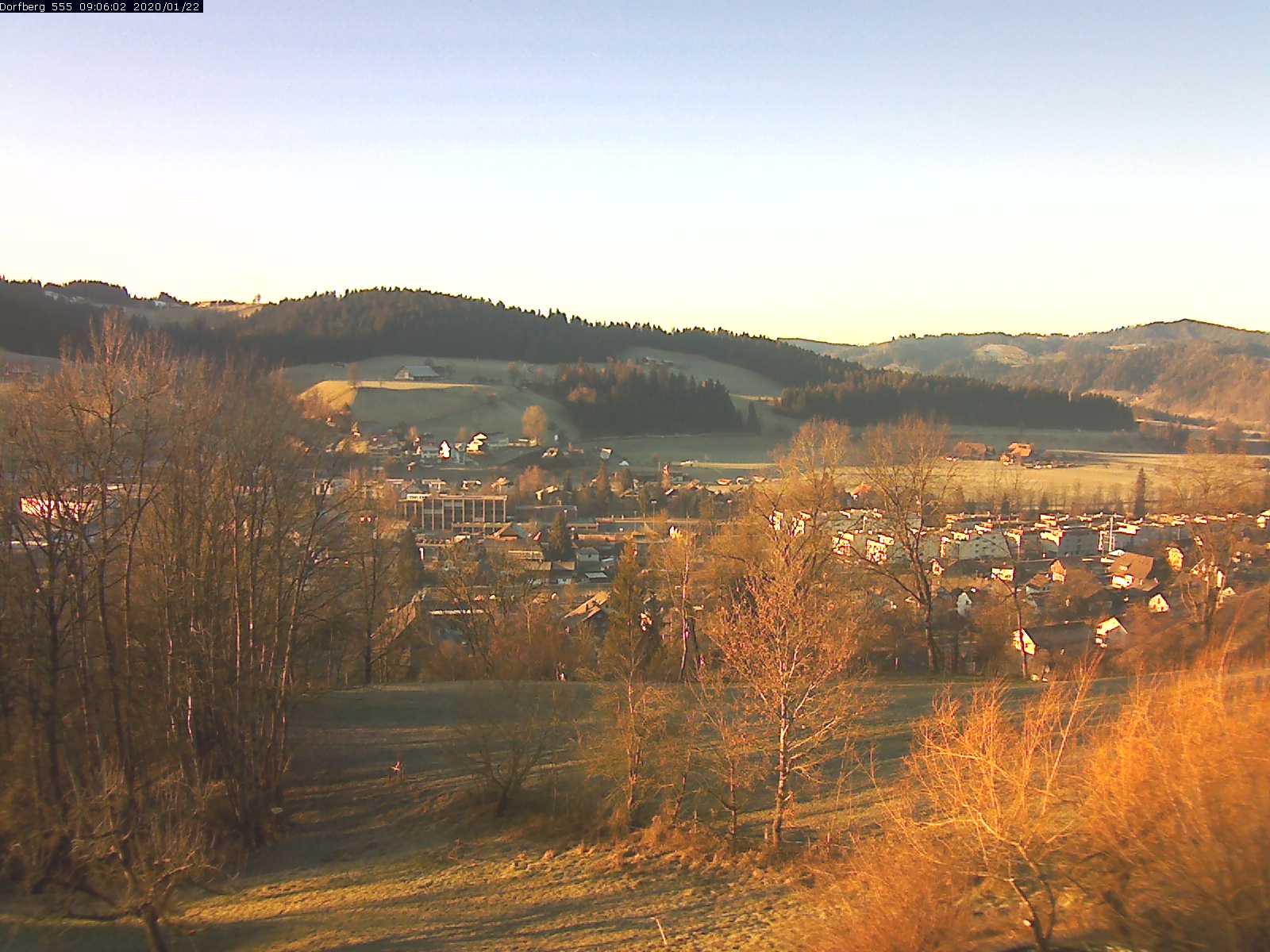 Webcam-Bild: Aussicht vom Dorfberg in Langnau 20200122-090601