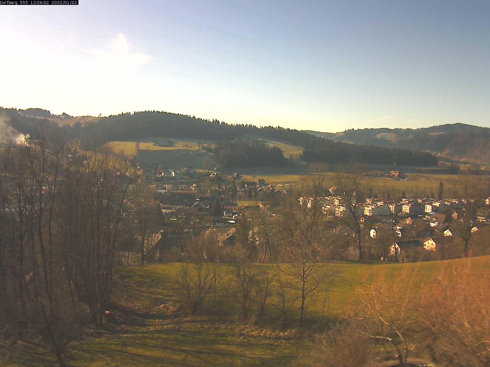 Webcam-Bild: Aussicht vom Dorfberg in Langnau 20200122-120601