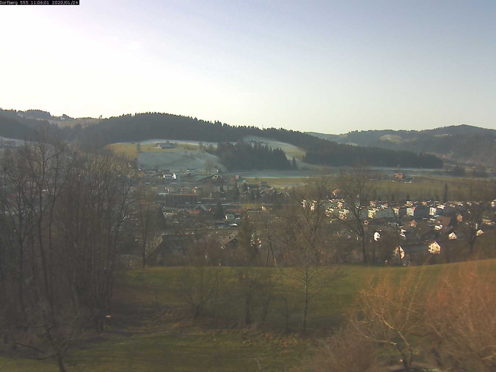 Webcam-Bild: Aussicht vom Dorfberg in Langnau 20200124-110601