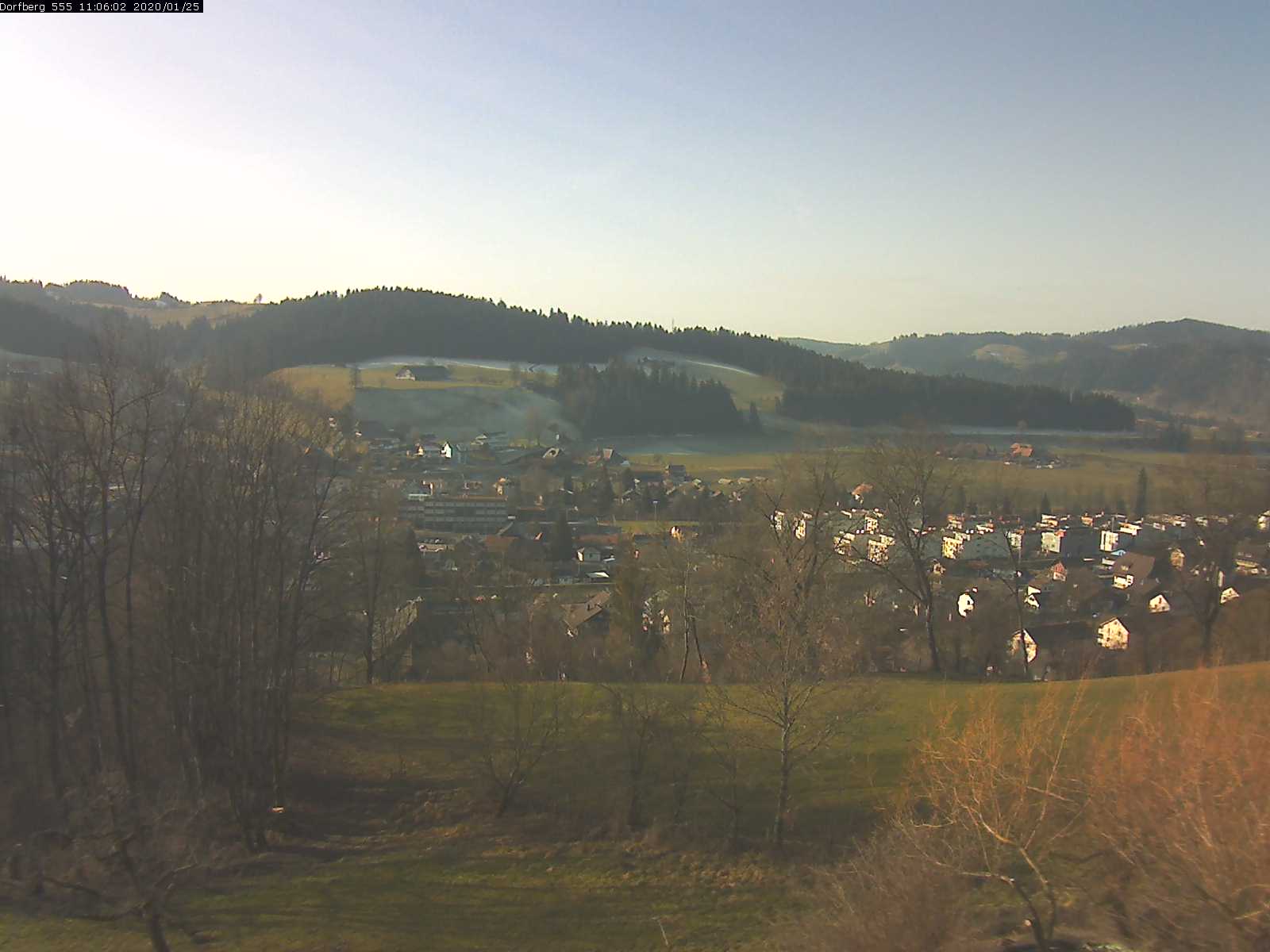 Webcam-Bild: Aussicht vom Dorfberg in Langnau 20200125-110601