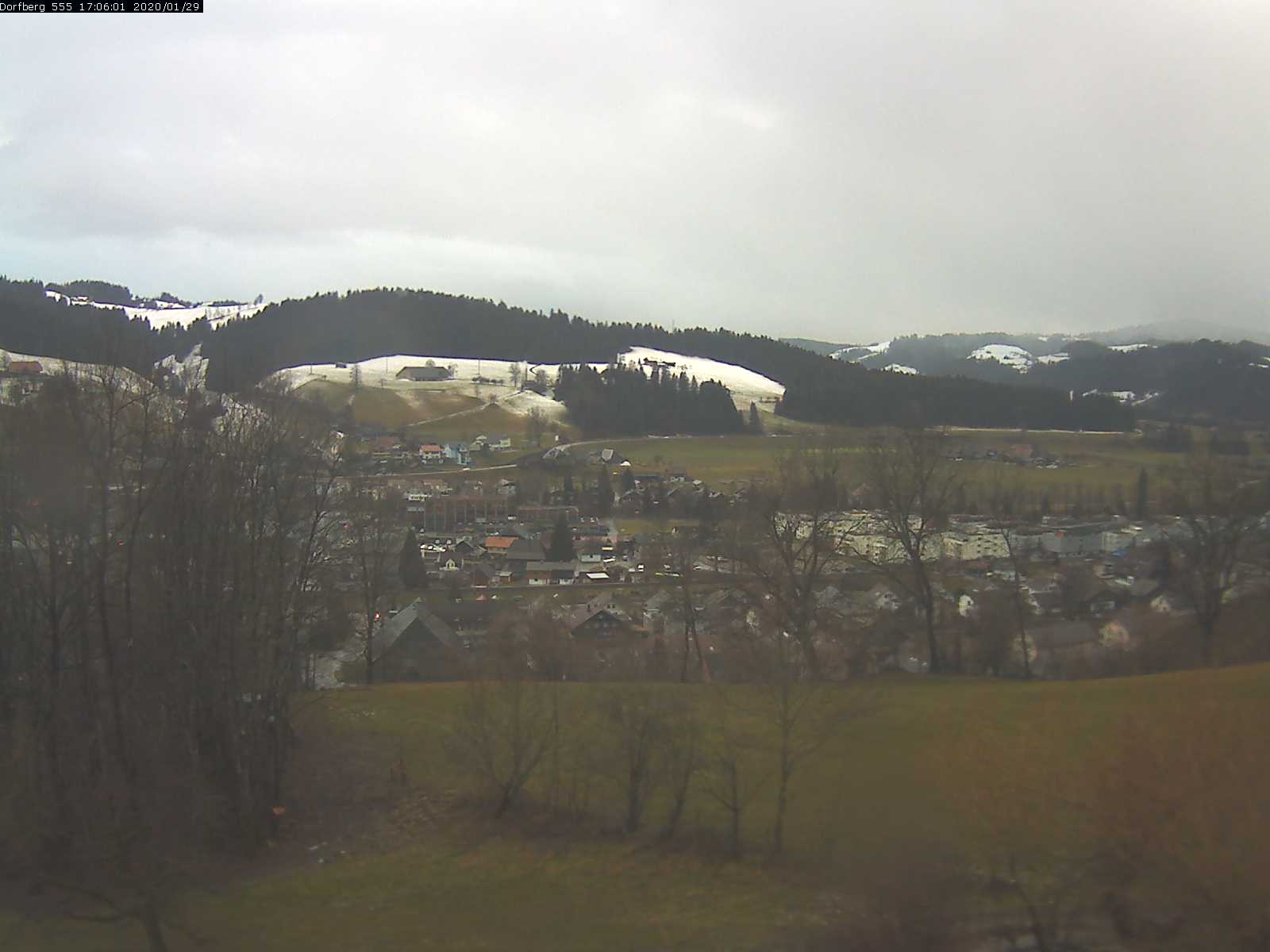 Webcam-Bild: Aussicht vom Dorfberg in Langnau 20200129-170601