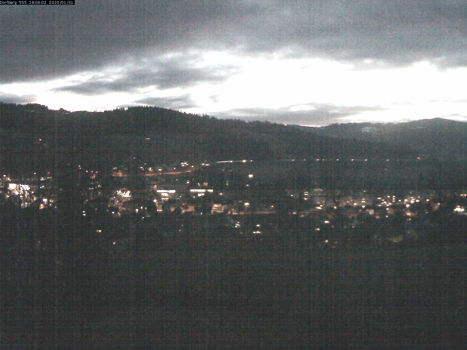 Webcam-Bild: Aussicht vom Dorfberg in Langnau 20200131-180601