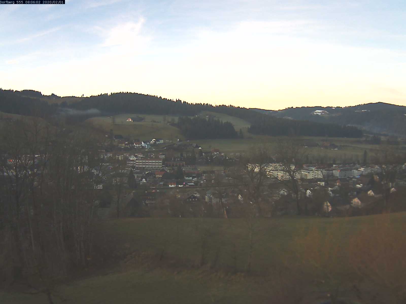 Webcam-Bild: Aussicht vom Dorfberg in Langnau 20200201-080601