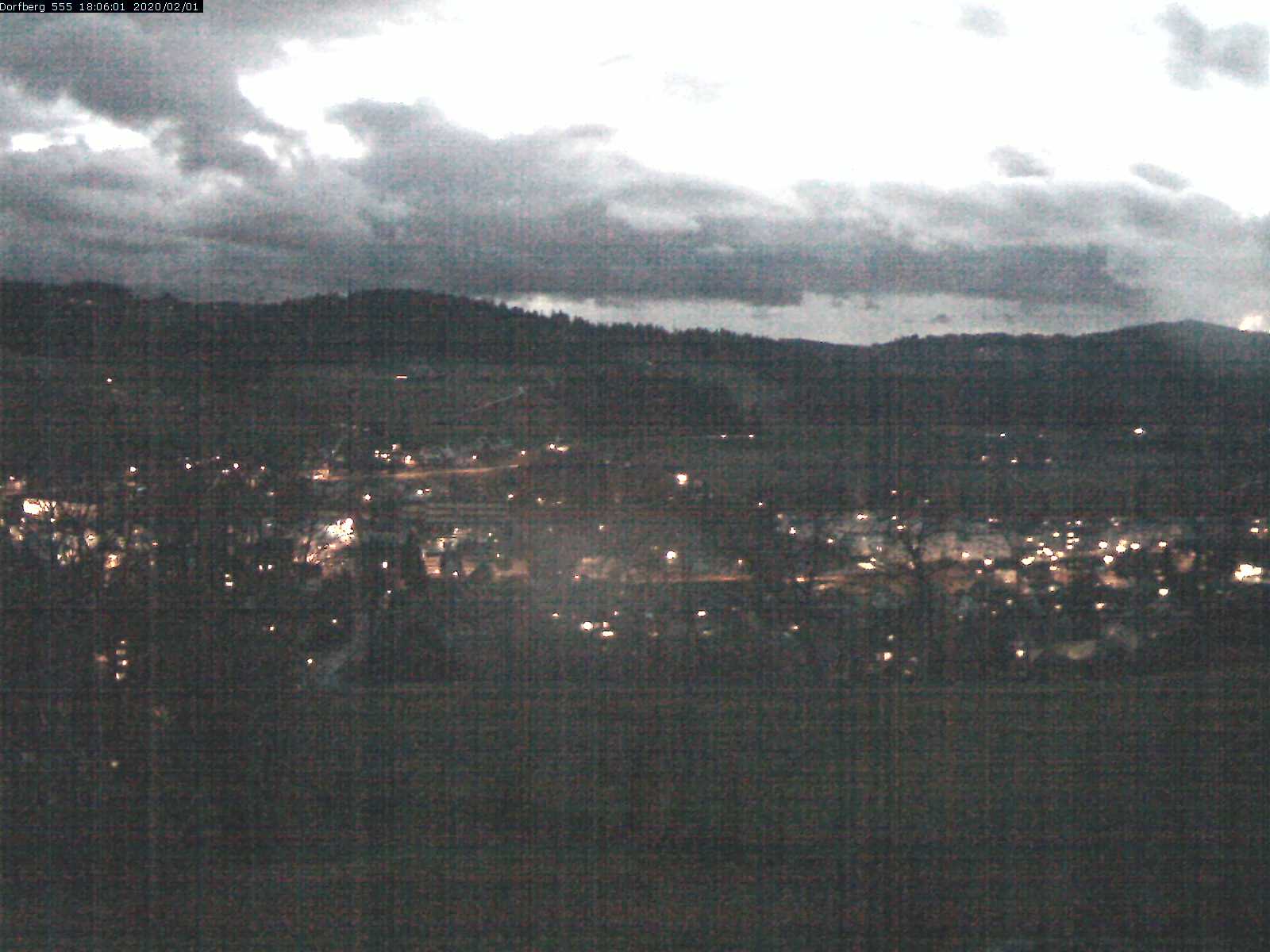 Webcam-Bild: Aussicht vom Dorfberg in Langnau 20200201-180601