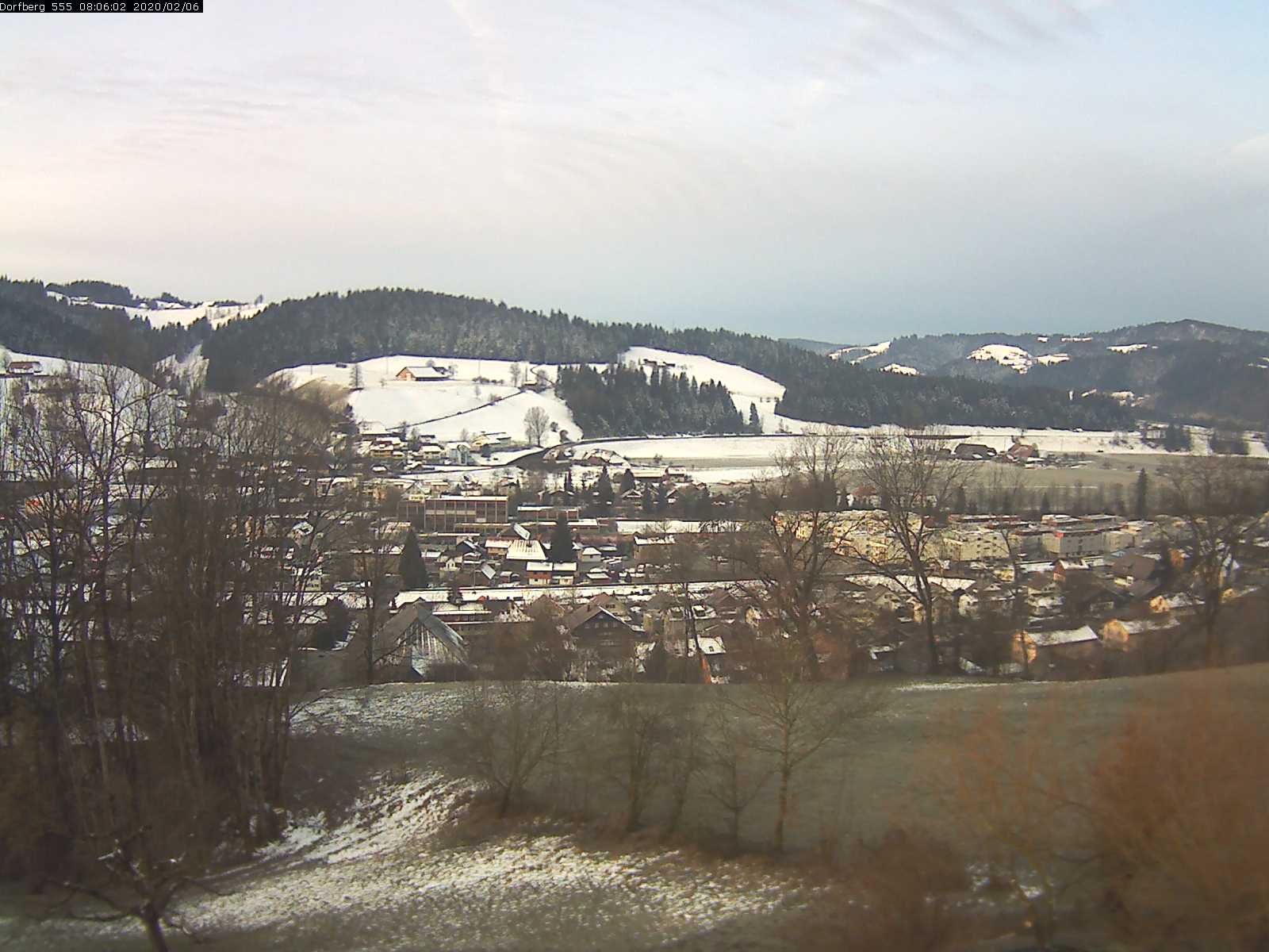 Webcam-Bild: Aussicht vom Dorfberg in Langnau 20200206-080601