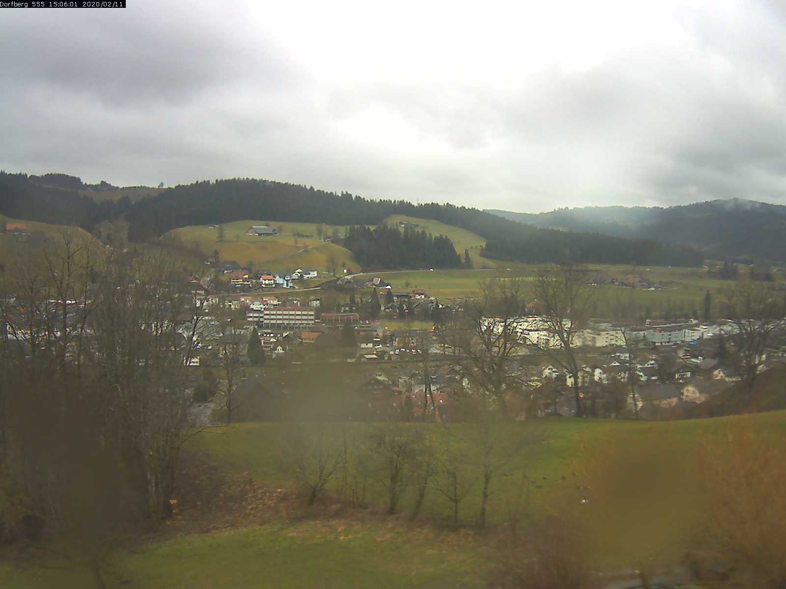 Webcam-Bild: Aussicht vom Dorfberg in Langnau 20200211-150601