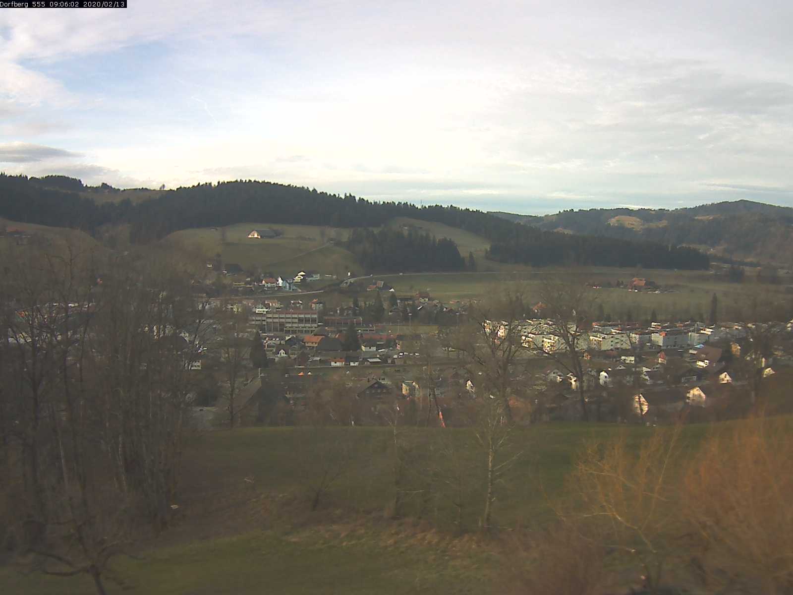 Webcam-Bild: Aussicht vom Dorfberg in Langnau 20200213-090601