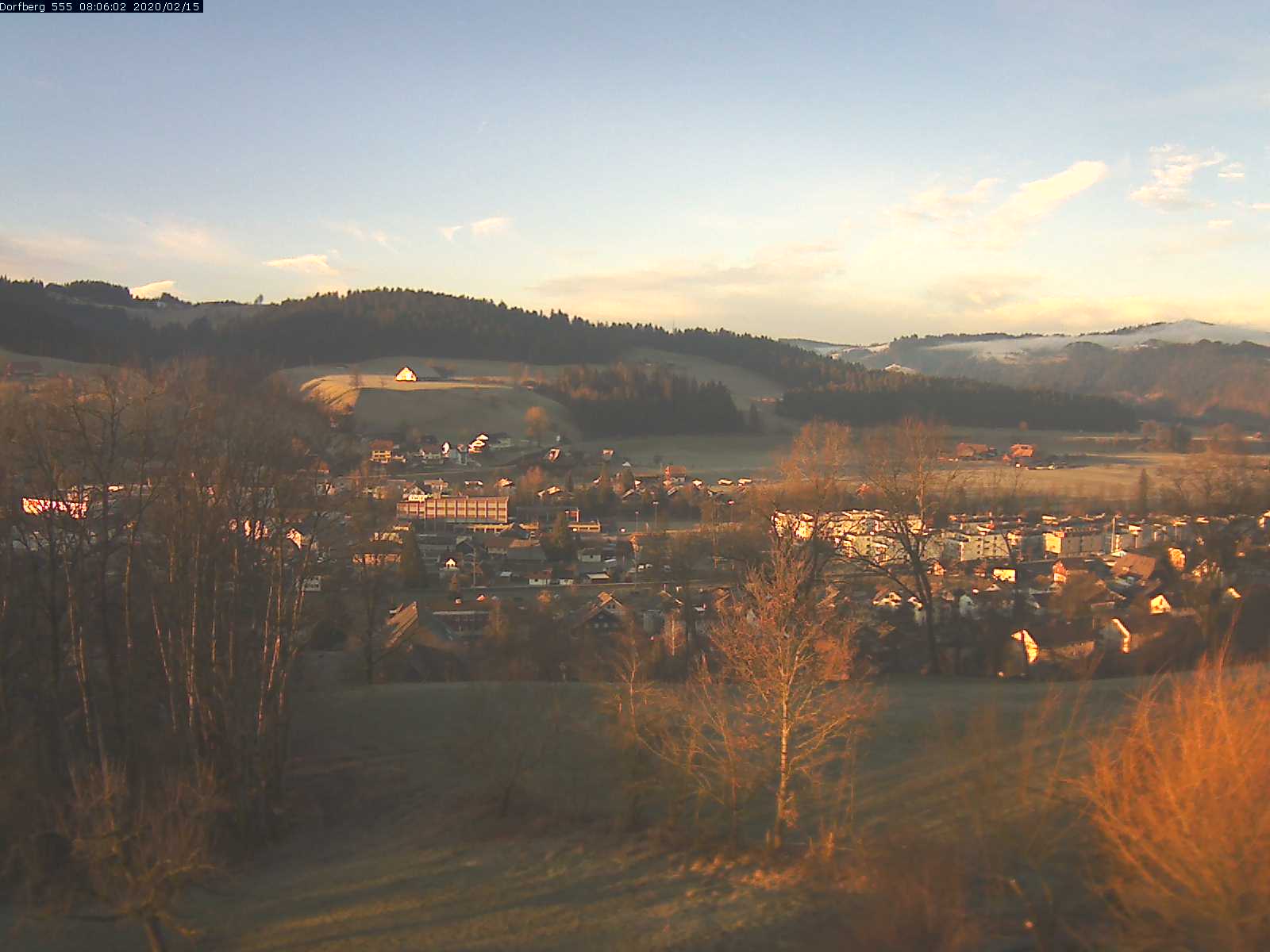 Webcam-Bild: Aussicht vom Dorfberg in Langnau 20200215-080601