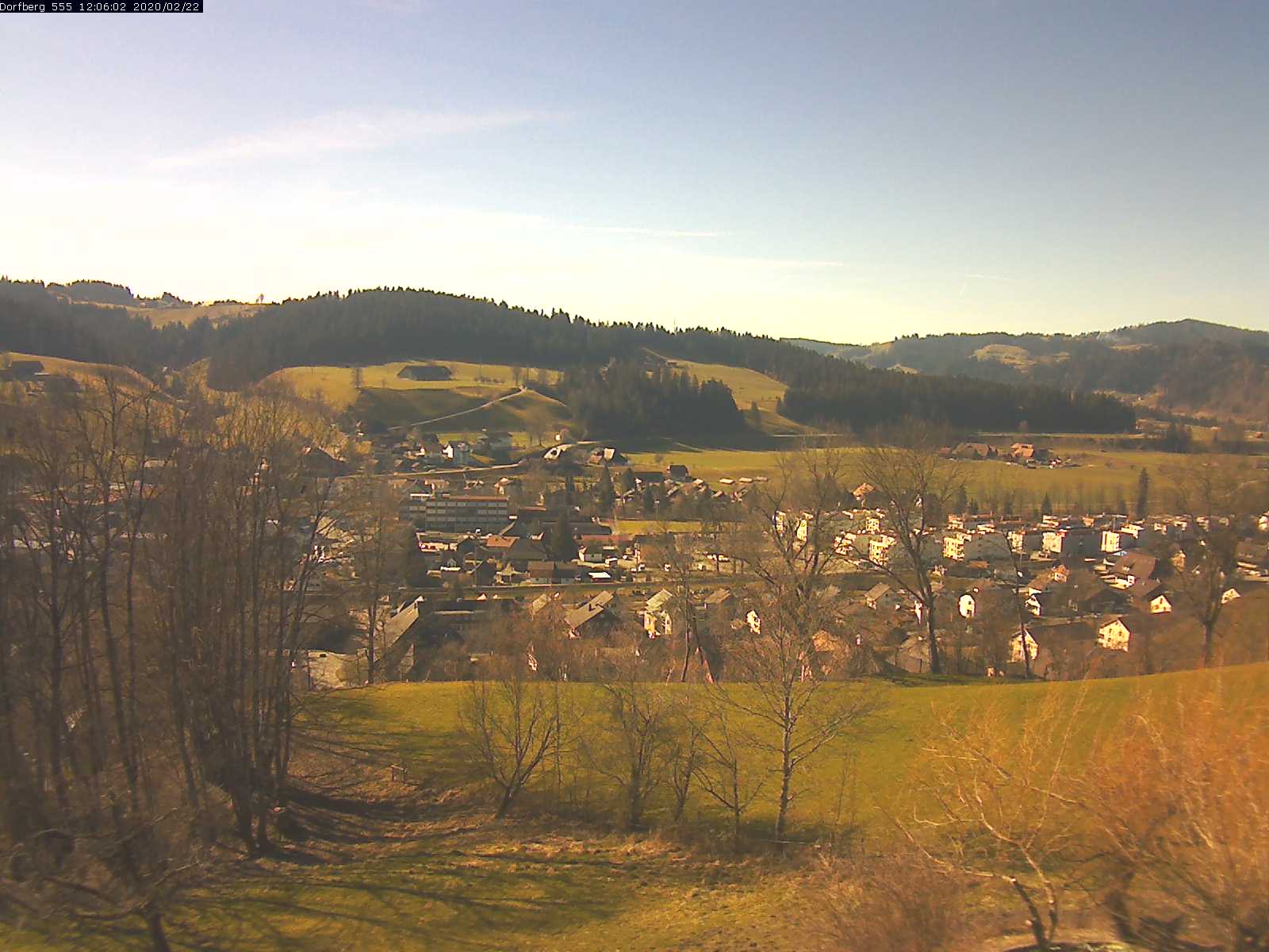 Webcam-Bild: Aussicht vom Dorfberg in Langnau 20200222-120601
