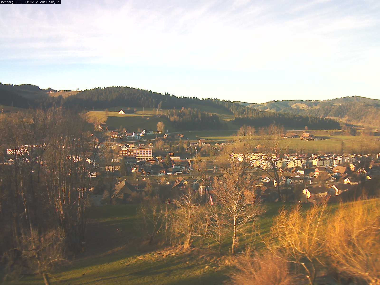 Webcam-Bild: Aussicht vom Dorfberg in Langnau 20200224-080601