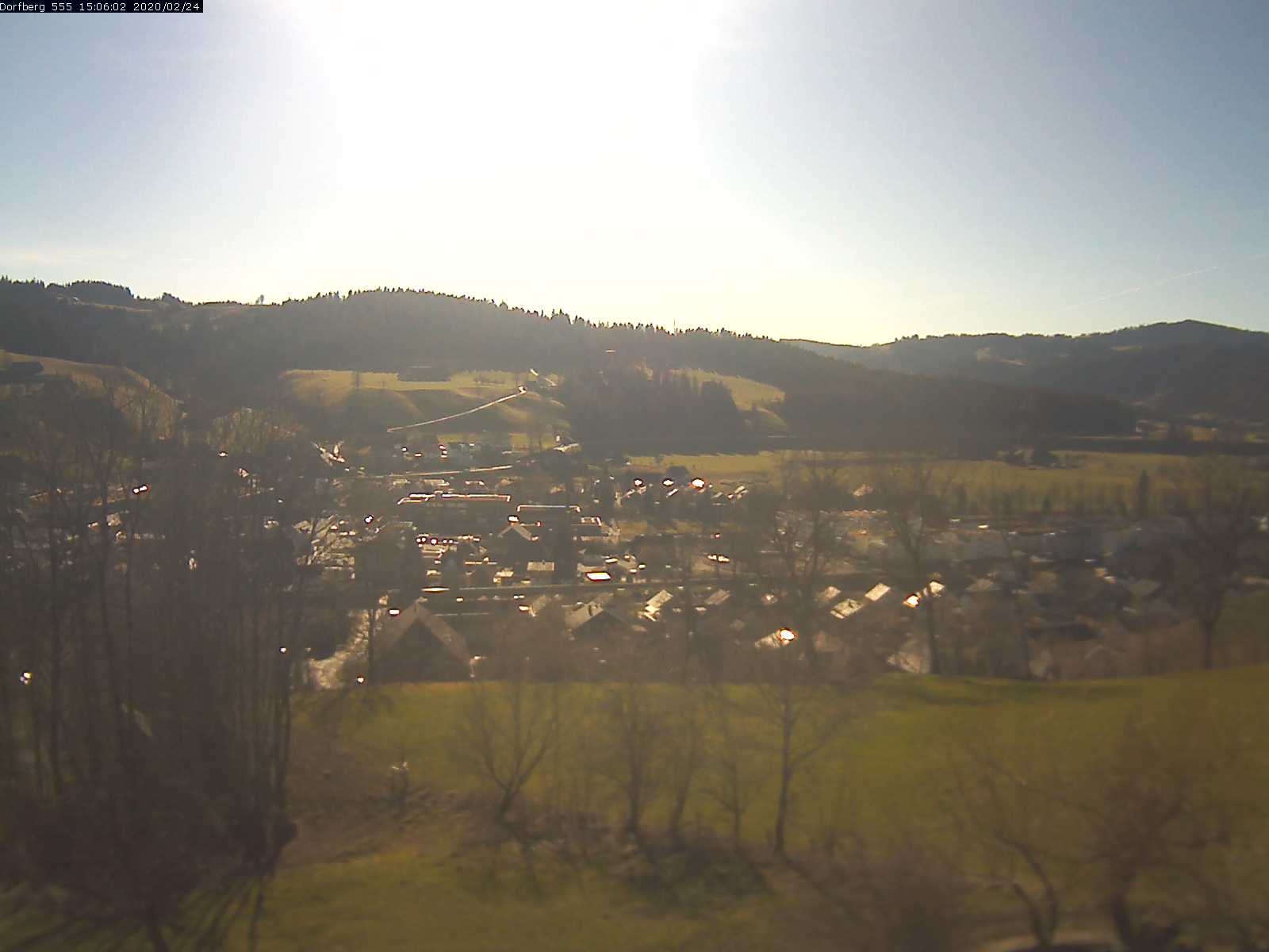 Webcam-Bild: Aussicht vom Dorfberg in Langnau 20200224-150601