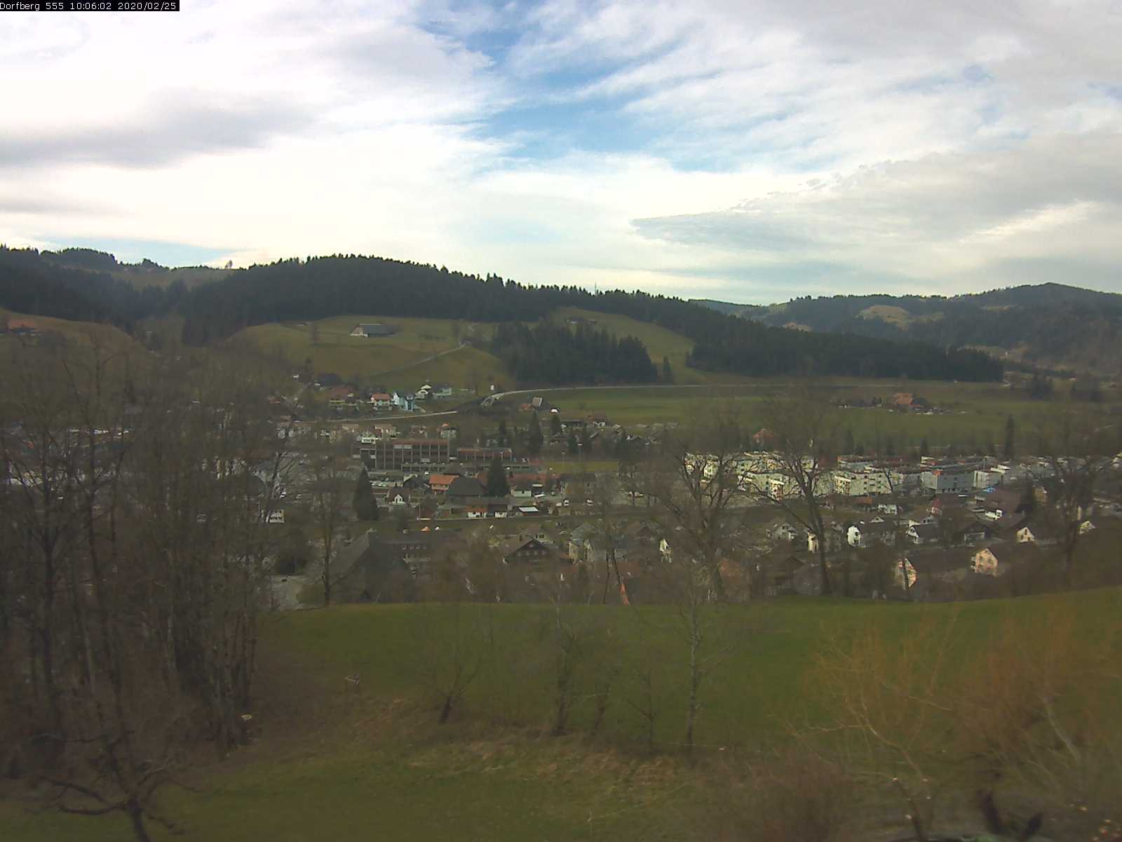 Webcam-Bild: Aussicht vom Dorfberg in Langnau 20200225-100601