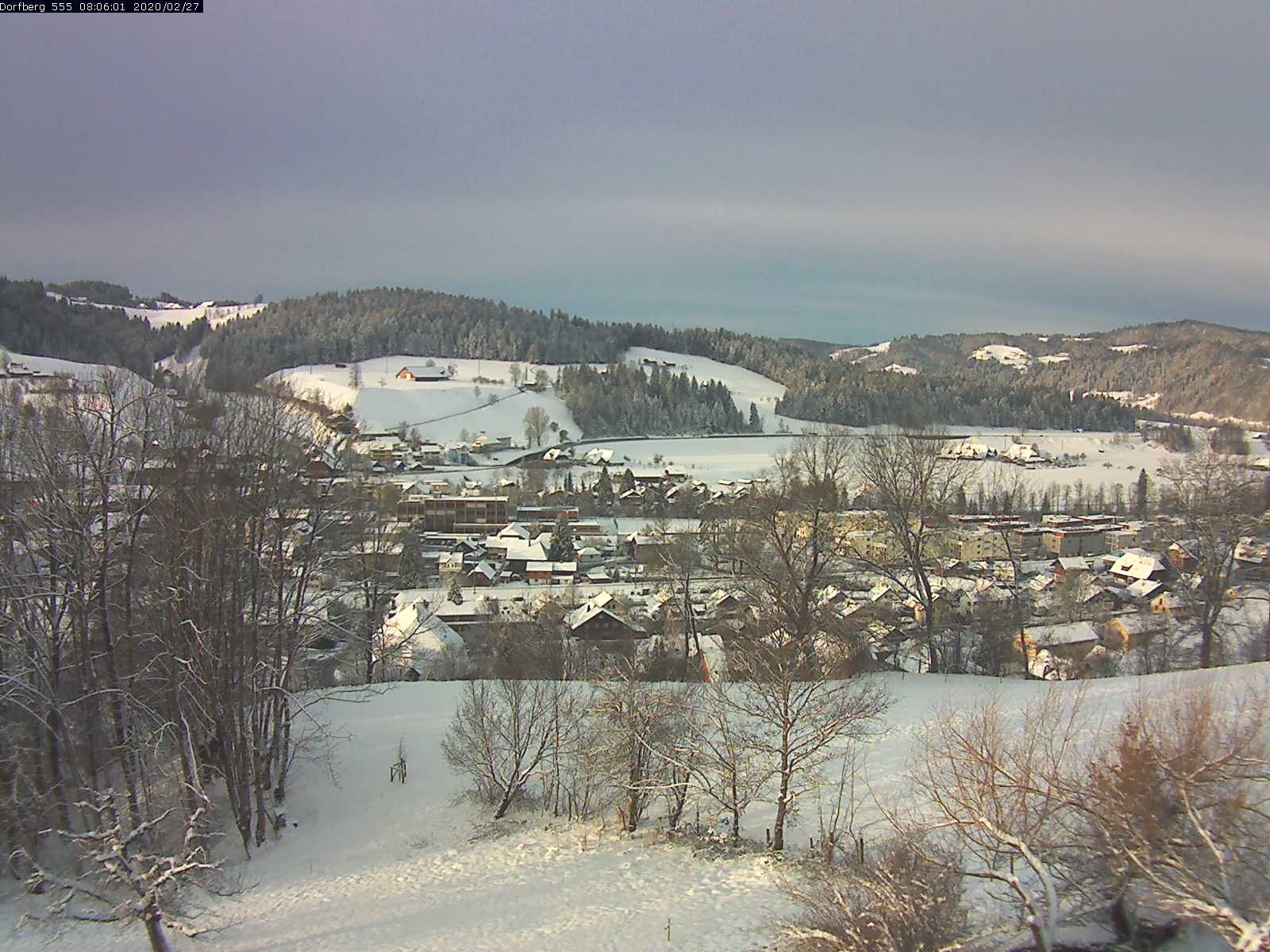 Webcam-Bild: Aussicht vom Dorfberg in Langnau 20200227-080601