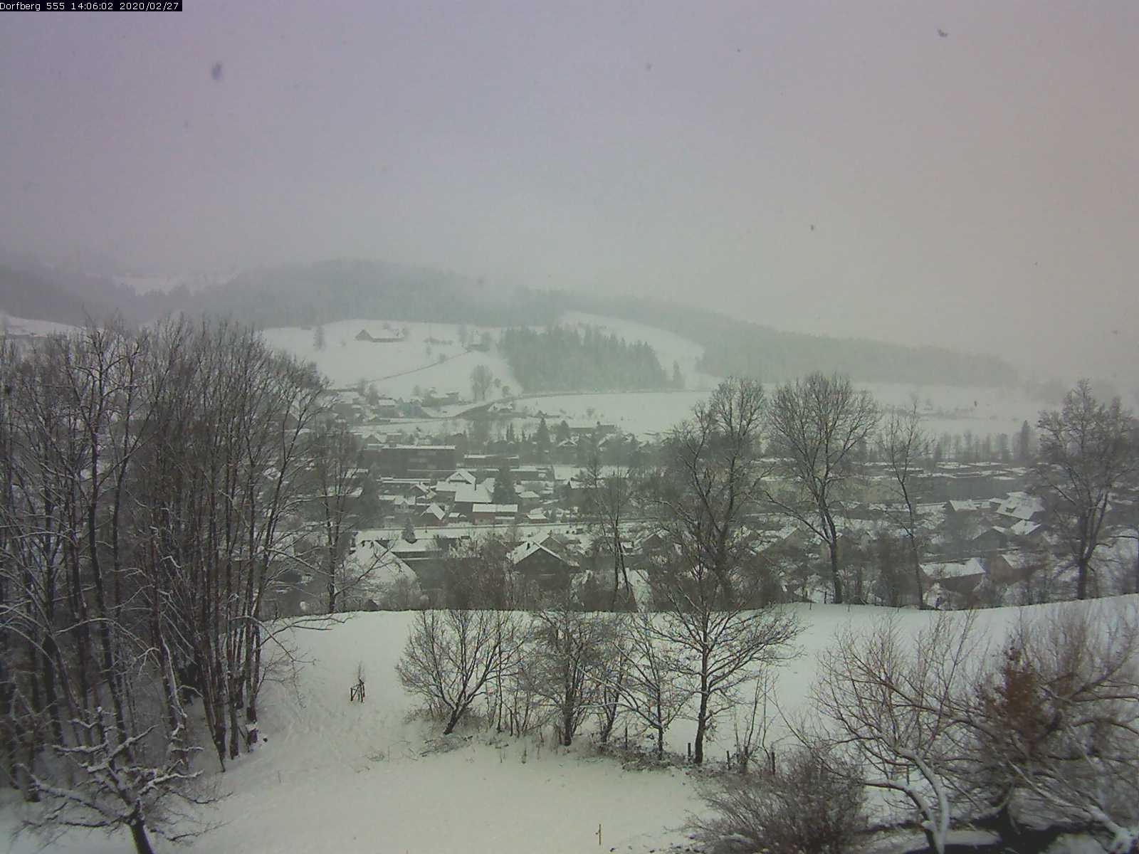 Webcam-Bild: Aussicht vom Dorfberg in Langnau 20200227-140601